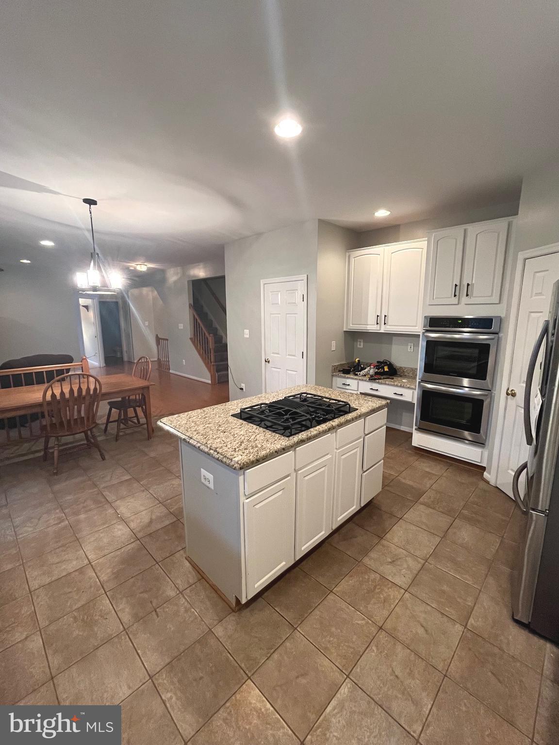 MARBURY - Residential Lease