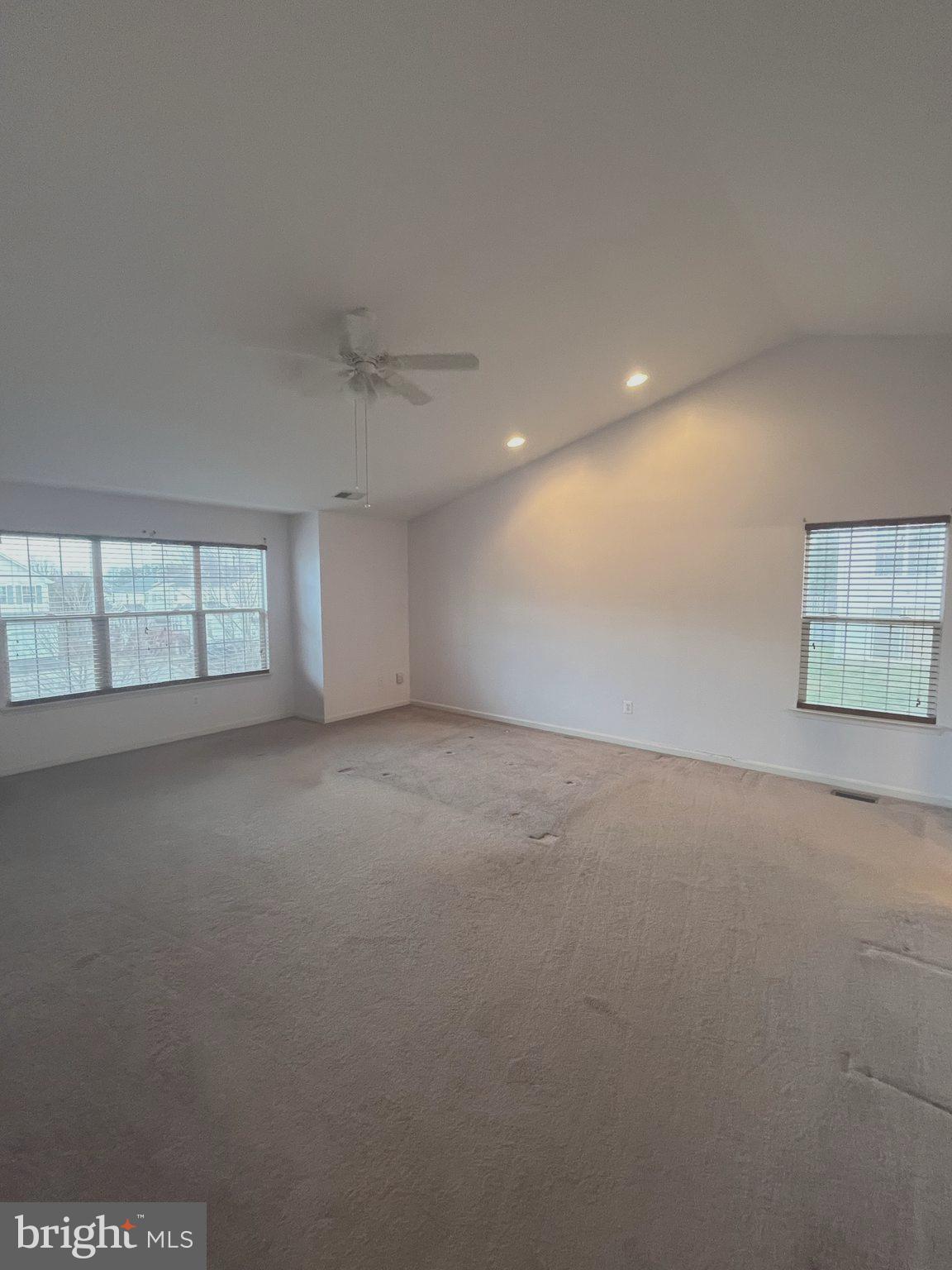 MARBURY - Residential Lease