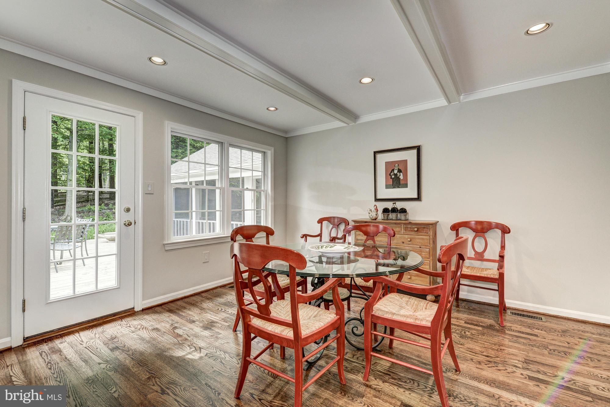 RIVER FALLS - Residential