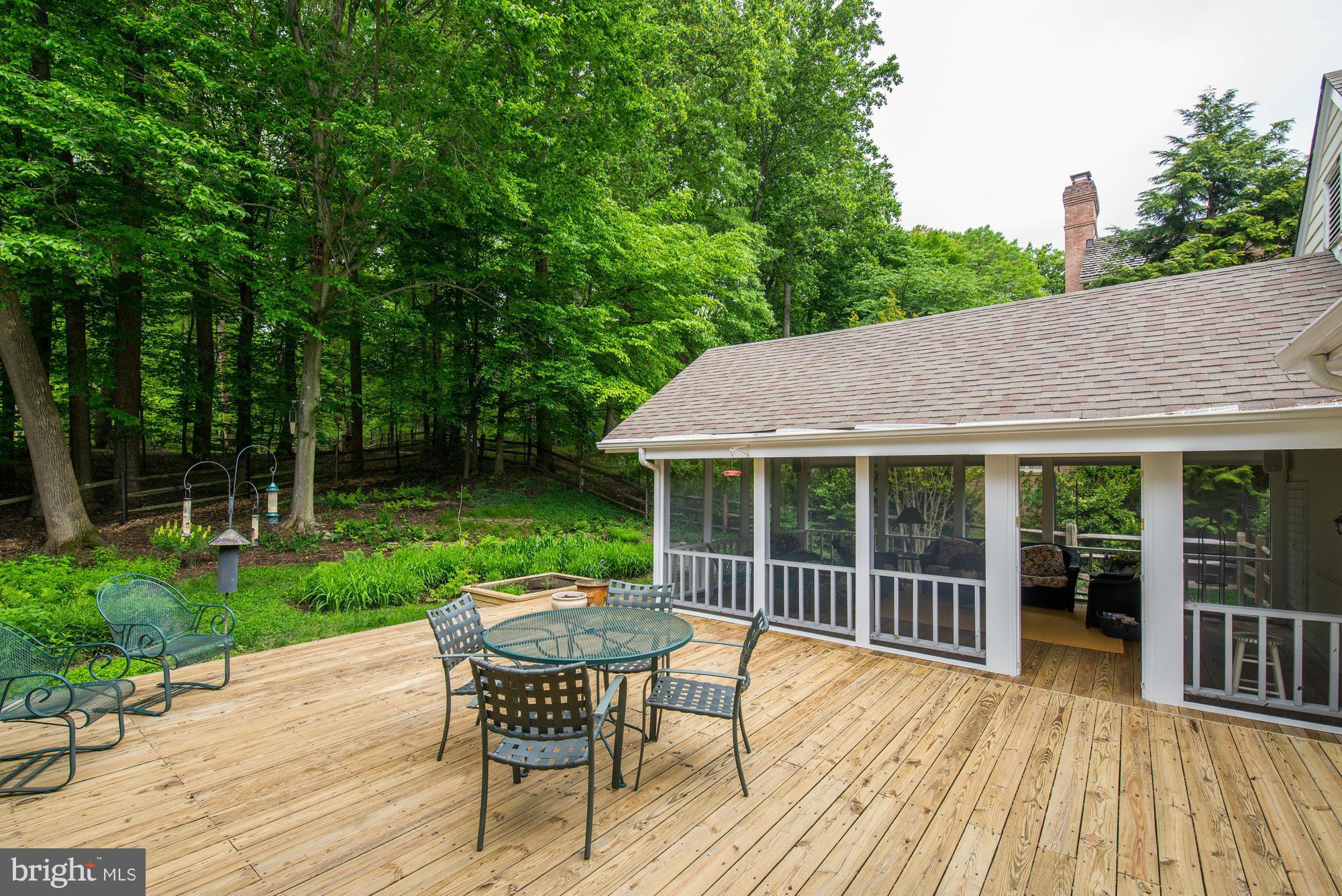 RIVER FALLS - Residential