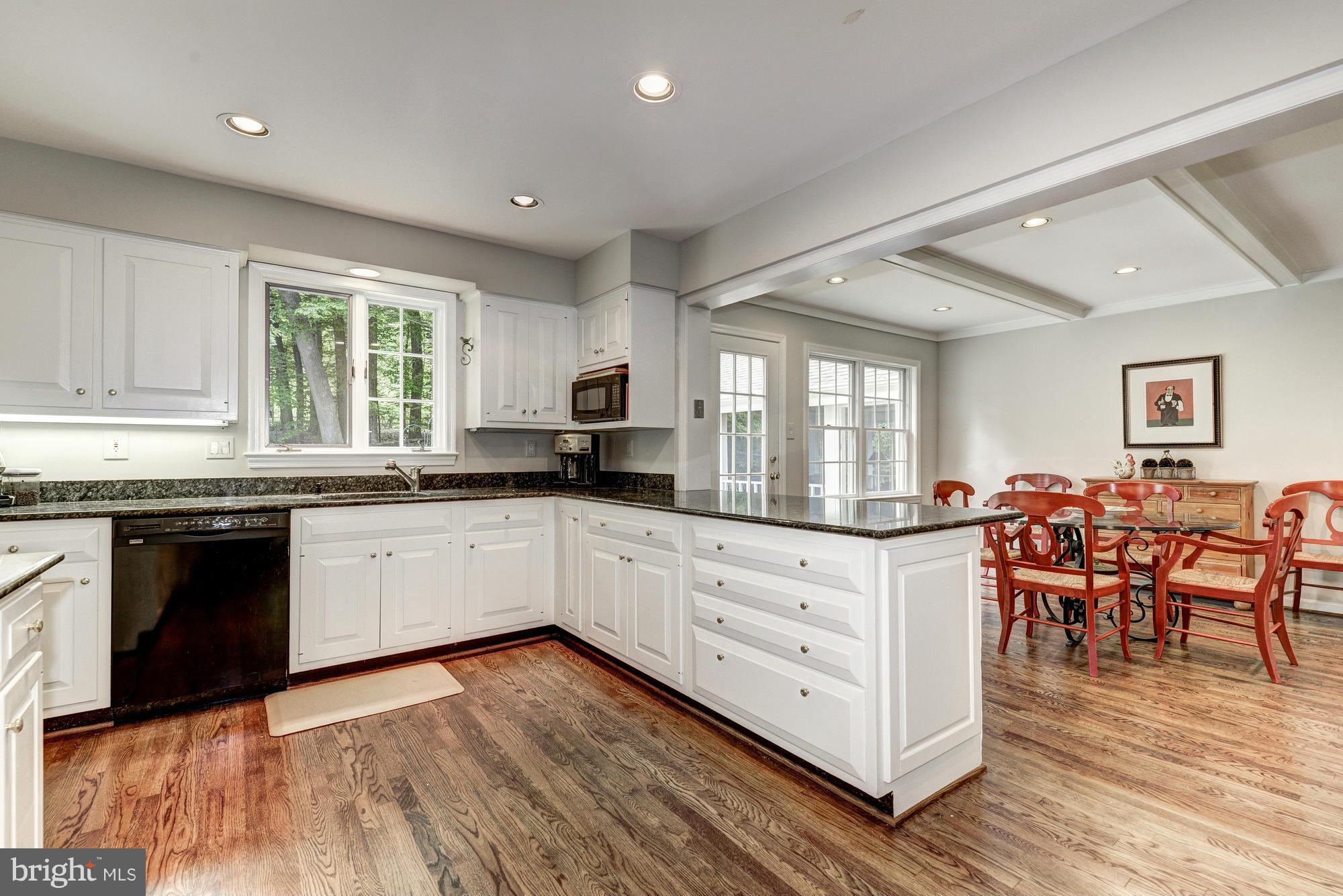 RIVER FALLS - Residential