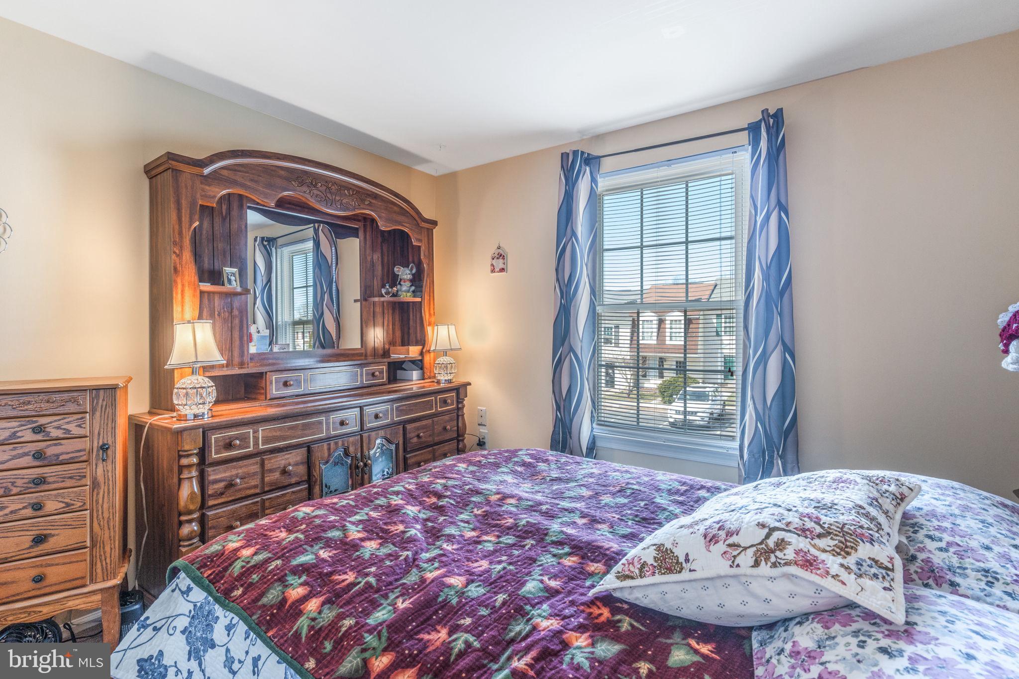 GEORGIAN HAMLET - Residential