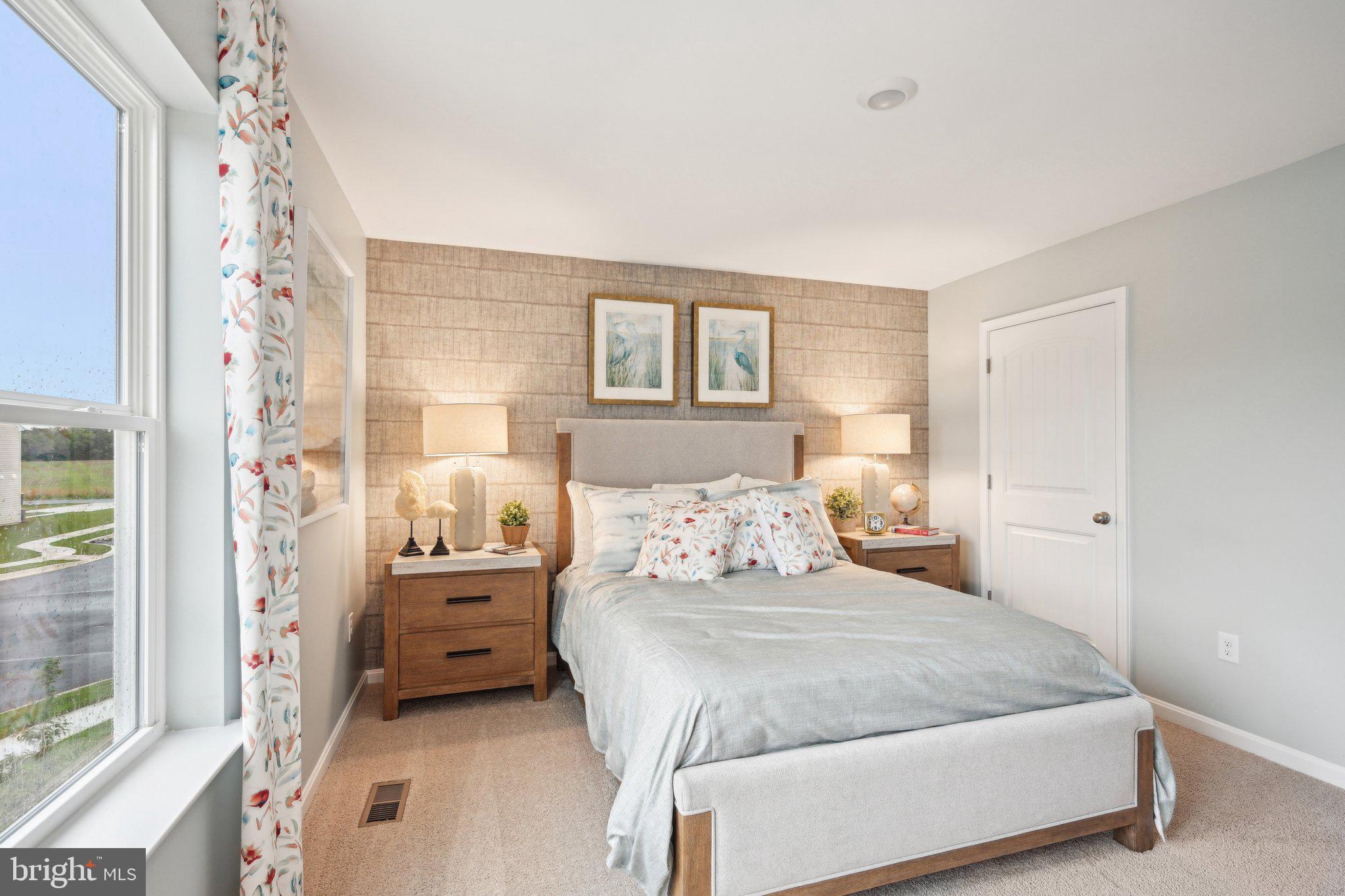 INGRAM VILLAGE - Residential