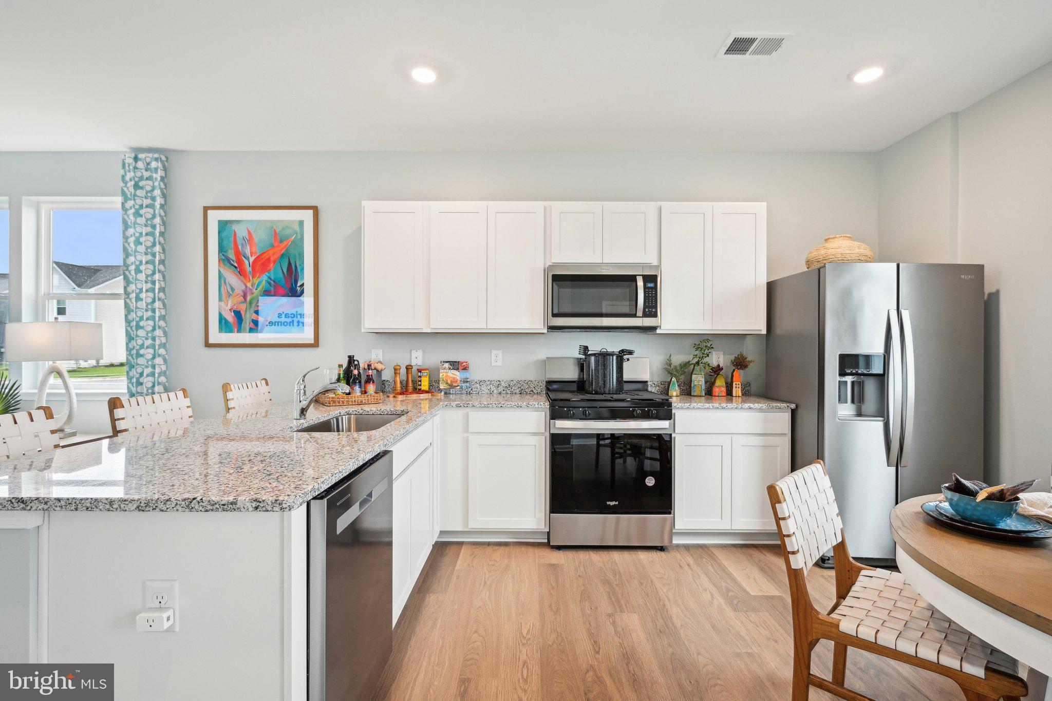 INGRAM VILLAGE - Residential