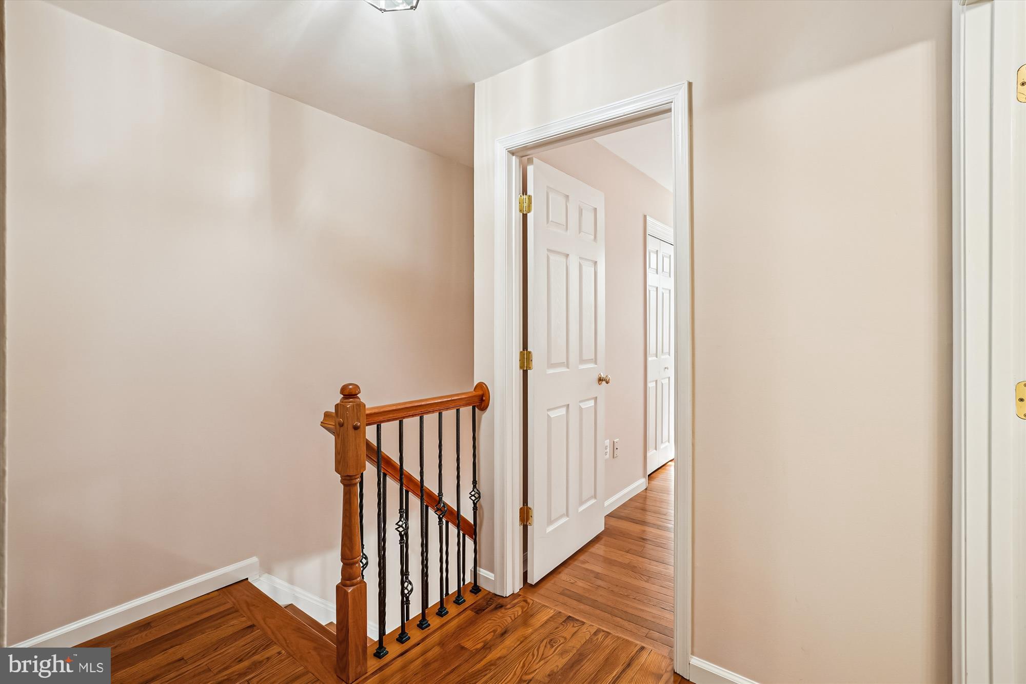 PORT O DUMFRIES - Residential Lease