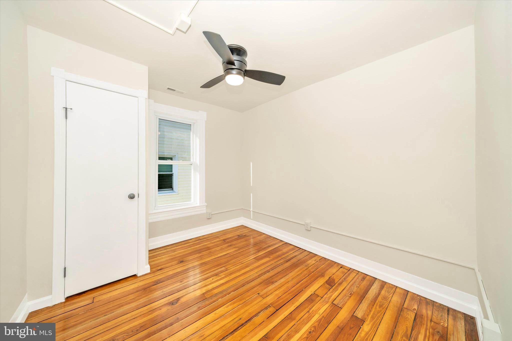 BRUNSWICK - Residential