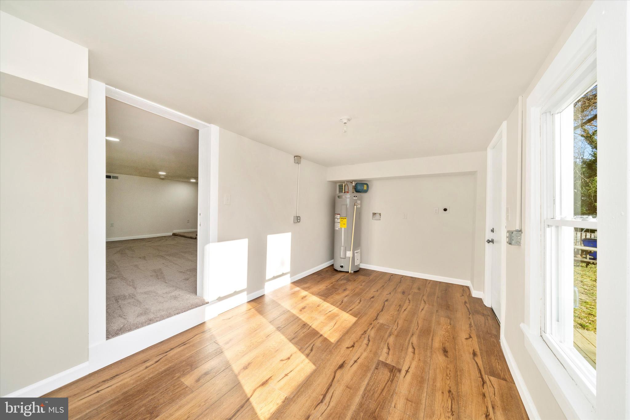 BRUNSWICK - Residential