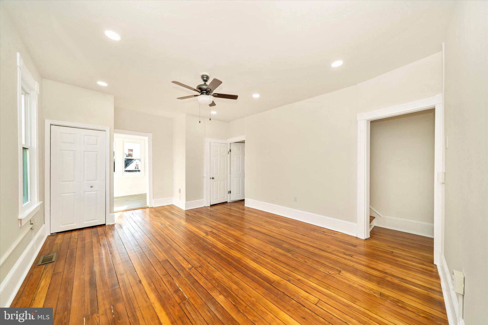 BRUNSWICK - Residential