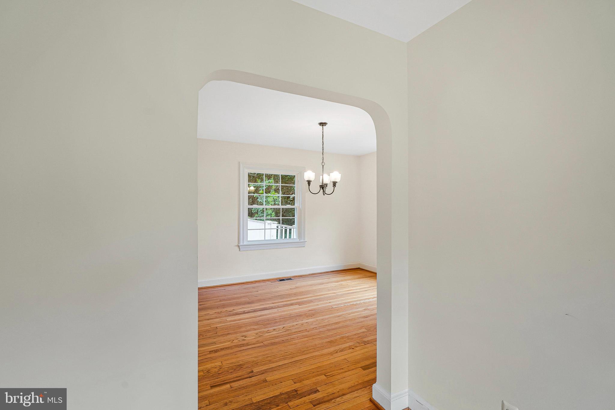 FAIRFAX ACRES - Residential