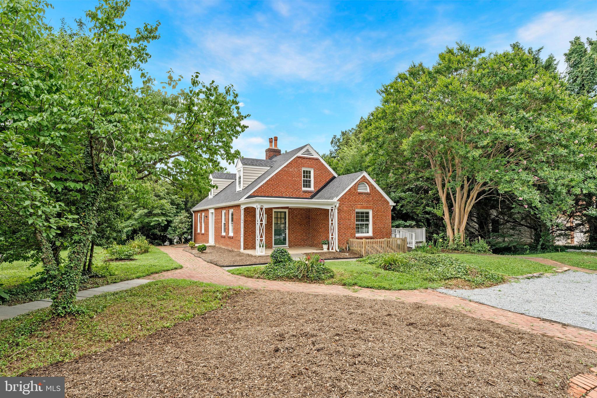 10603 OAK PLACE