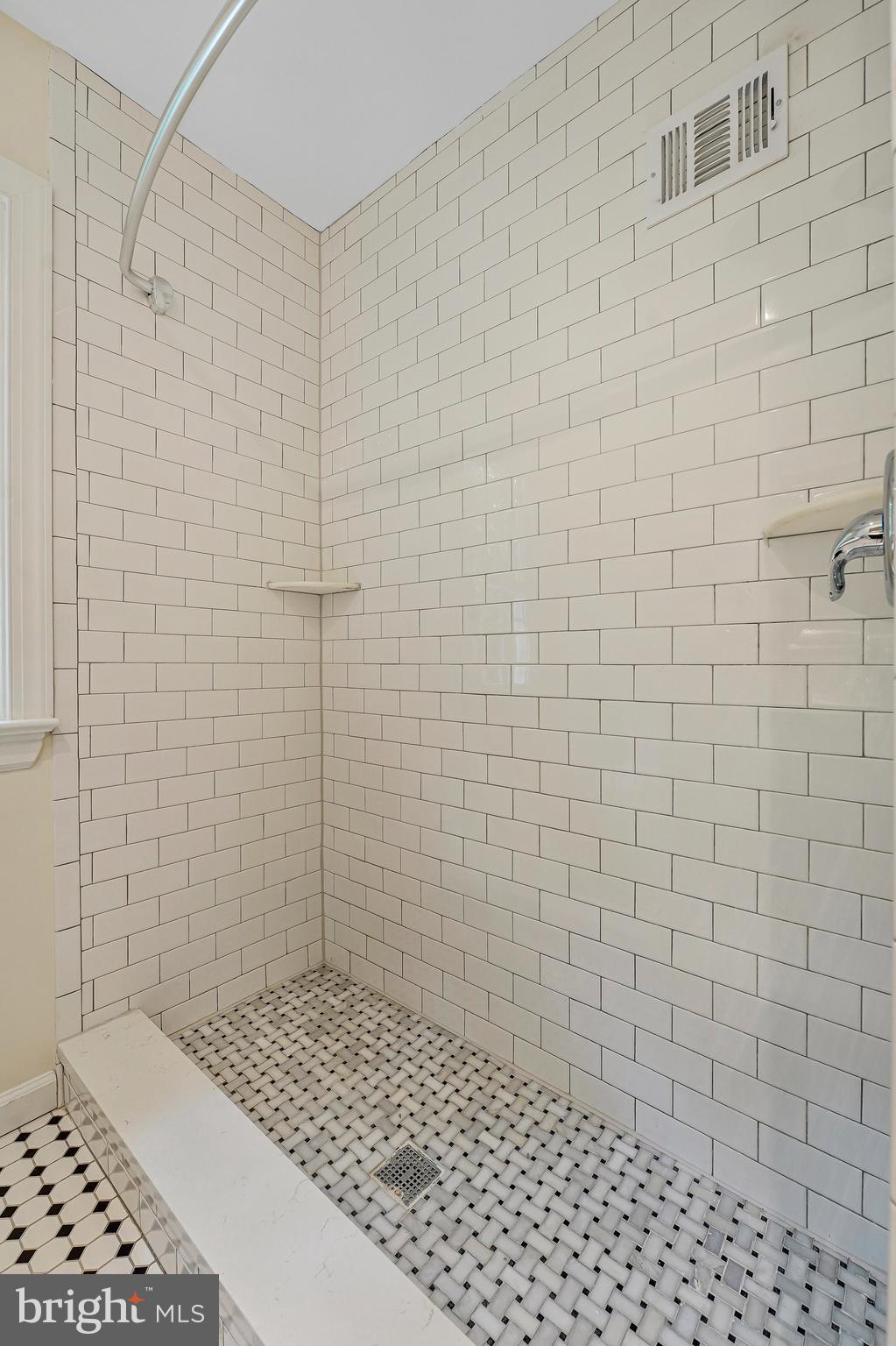 FAIRFAX ACRES - Residential