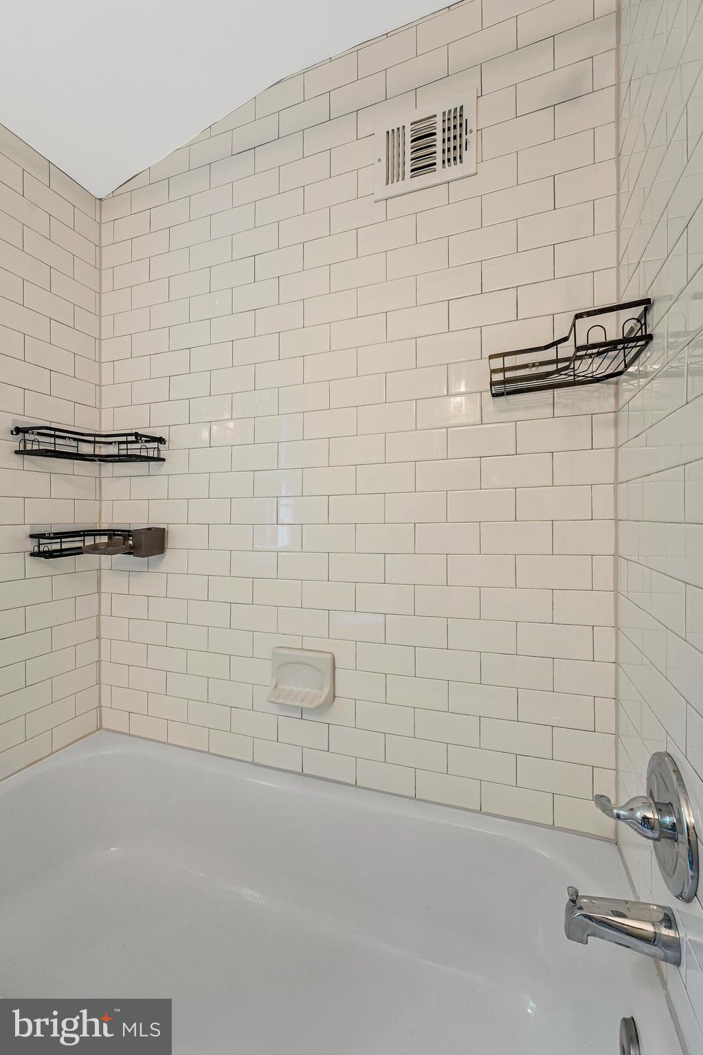 FAIRFAX ACRES - Residential