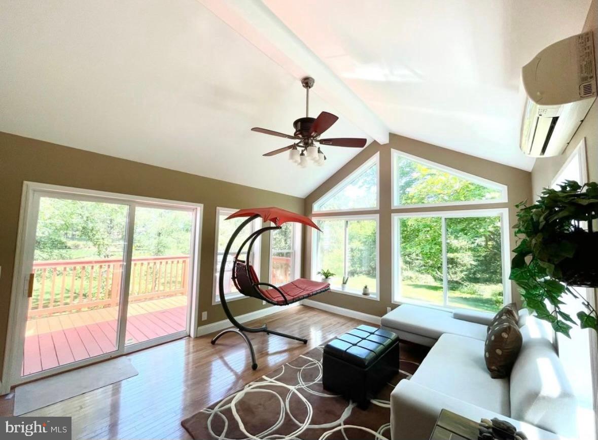 CHERRY VALLEY - Residential Lease