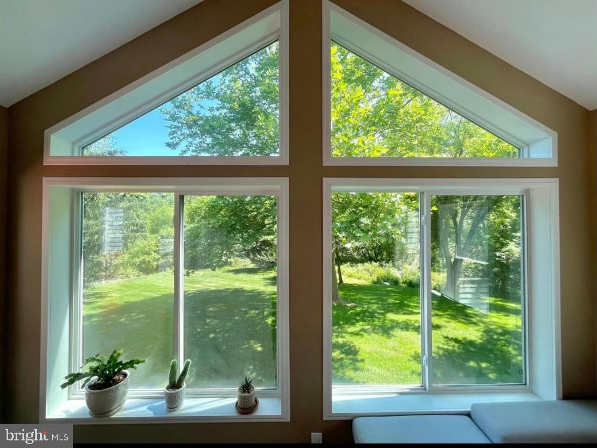 CHERRY VALLEY - Residential Lease