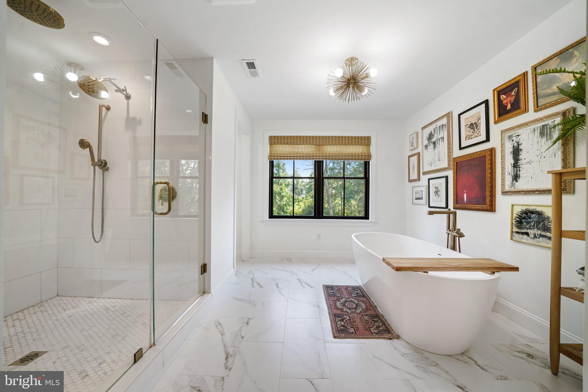 CARRIAGE RUN - Residential