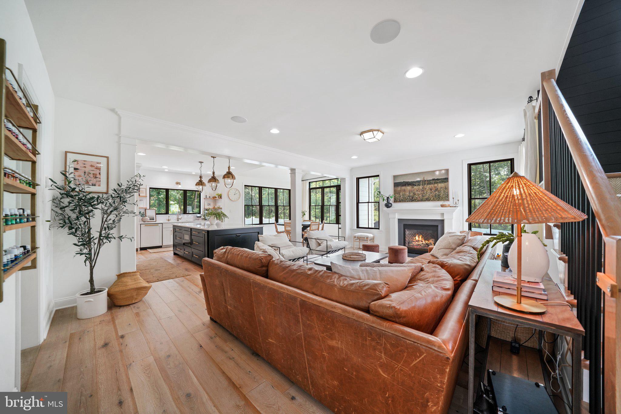 CARRIAGE RUN - Residential