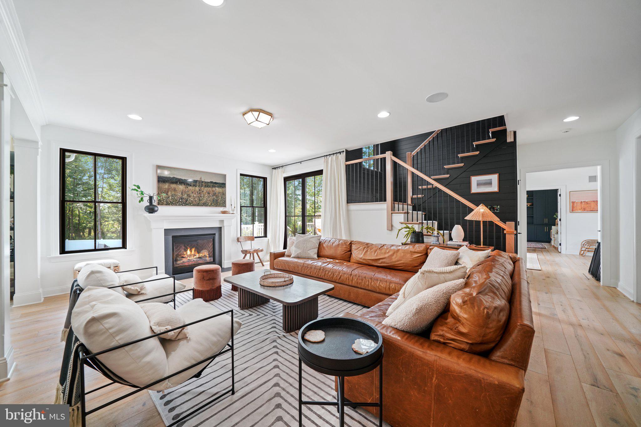 CARRIAGE RUN - Residential