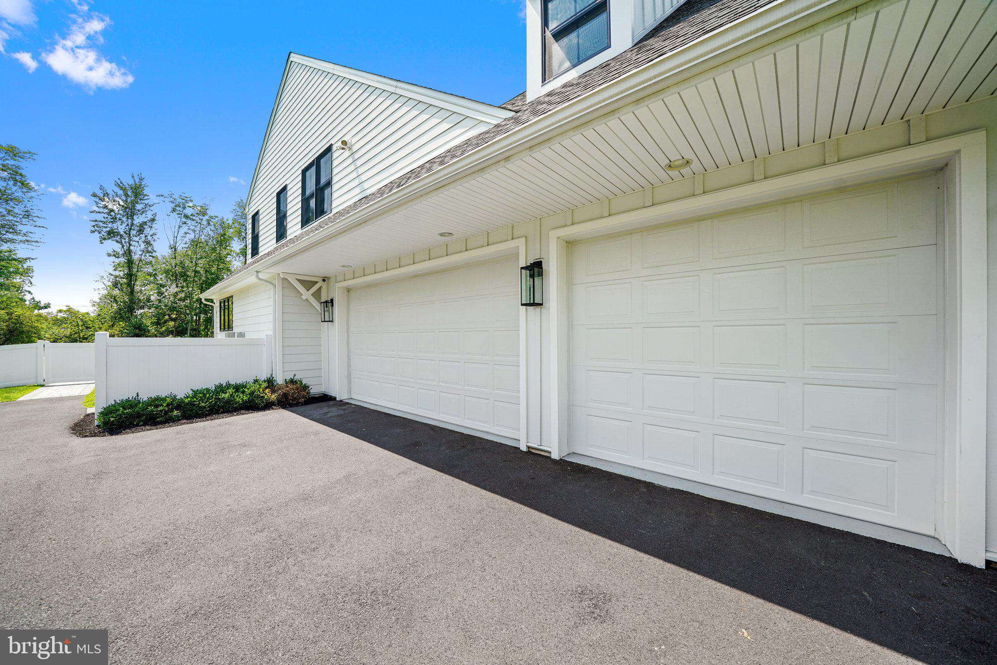 CARRIAGE RUN - Residential