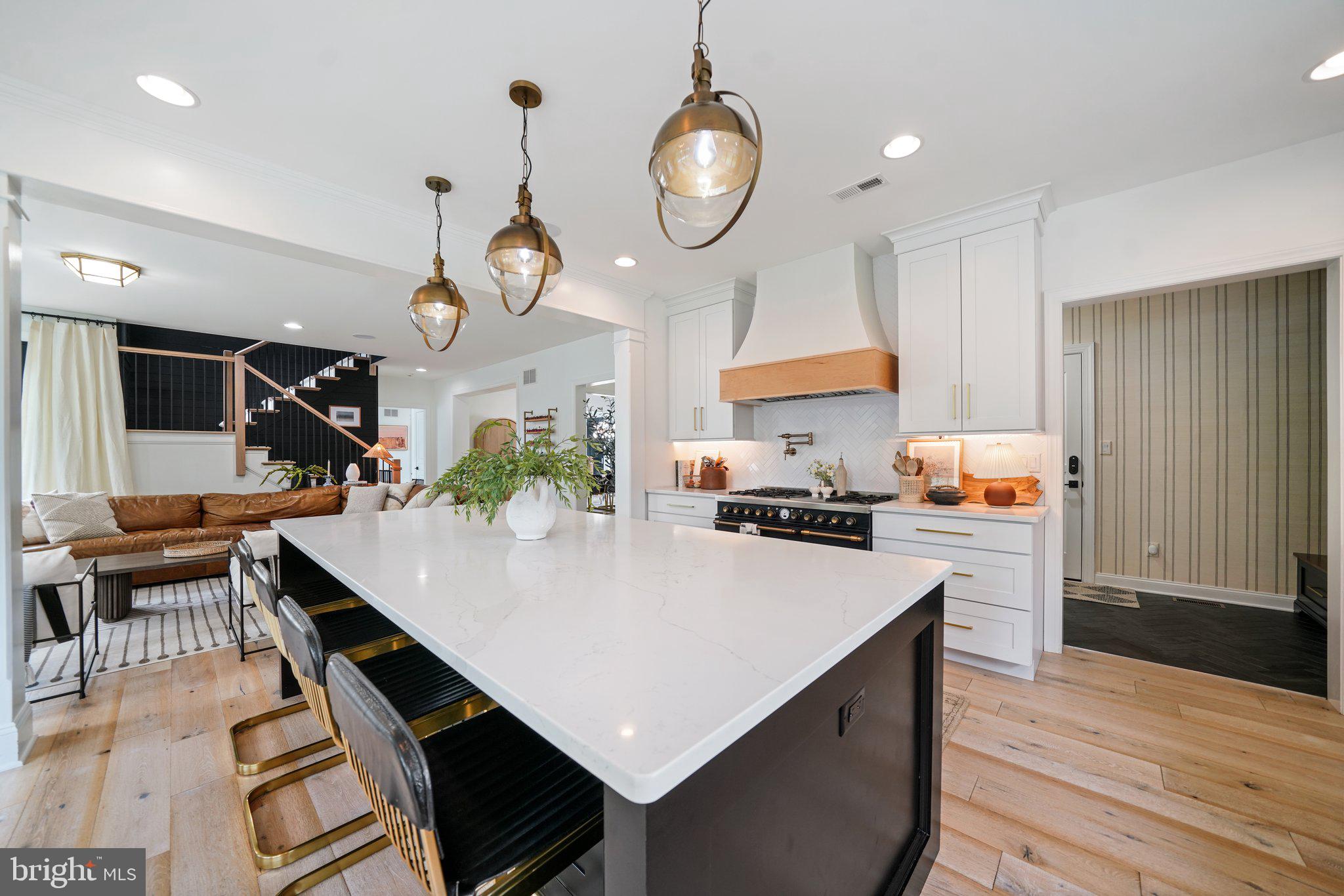 CARRIAGE RUN - Residential