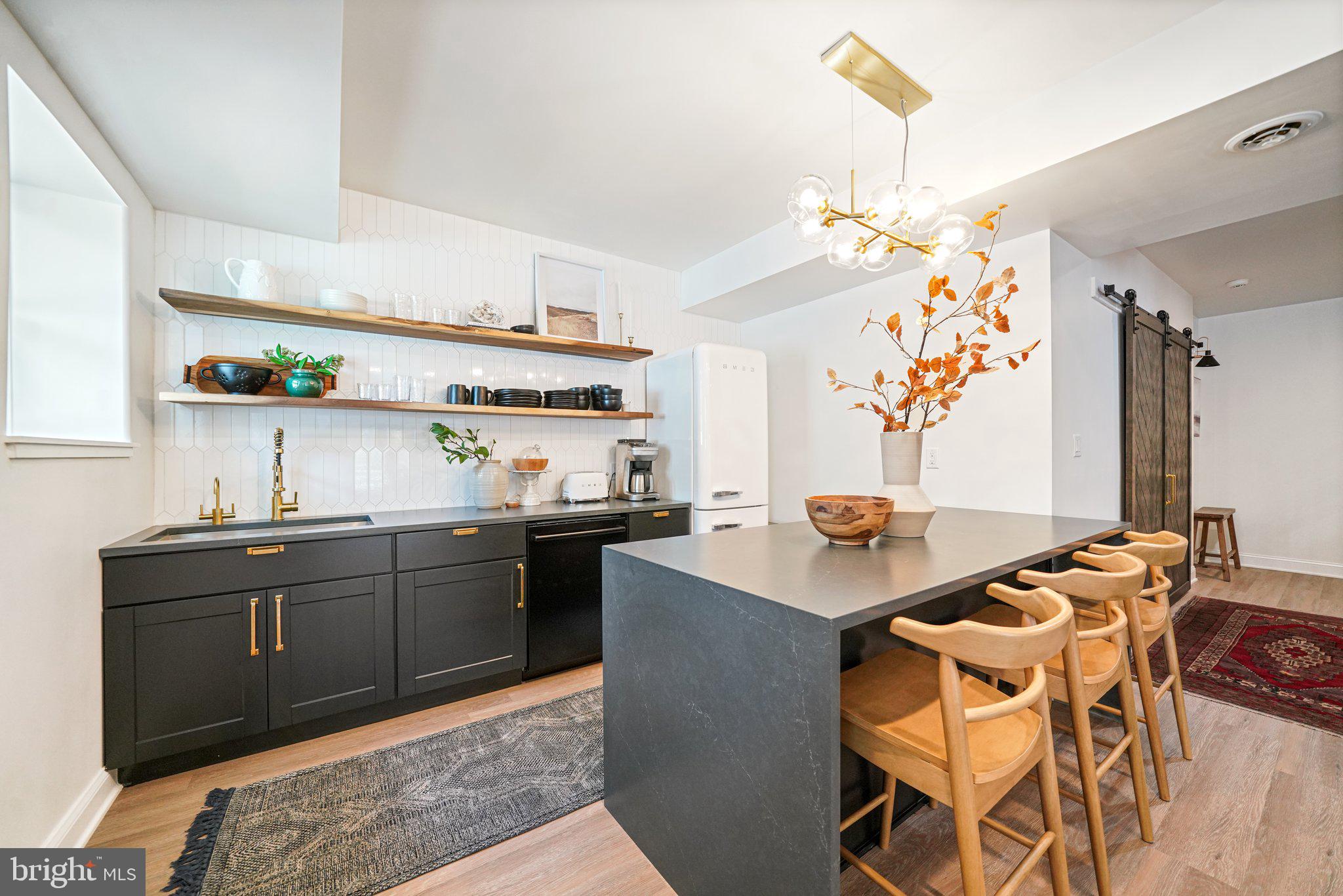 CARRIAGE RUN - Residential