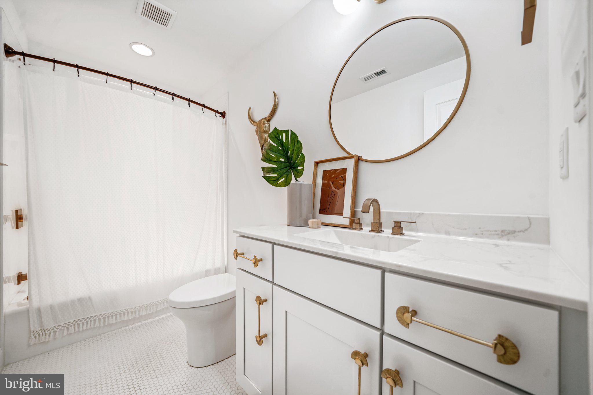 CARRIAGE RUN - Residential