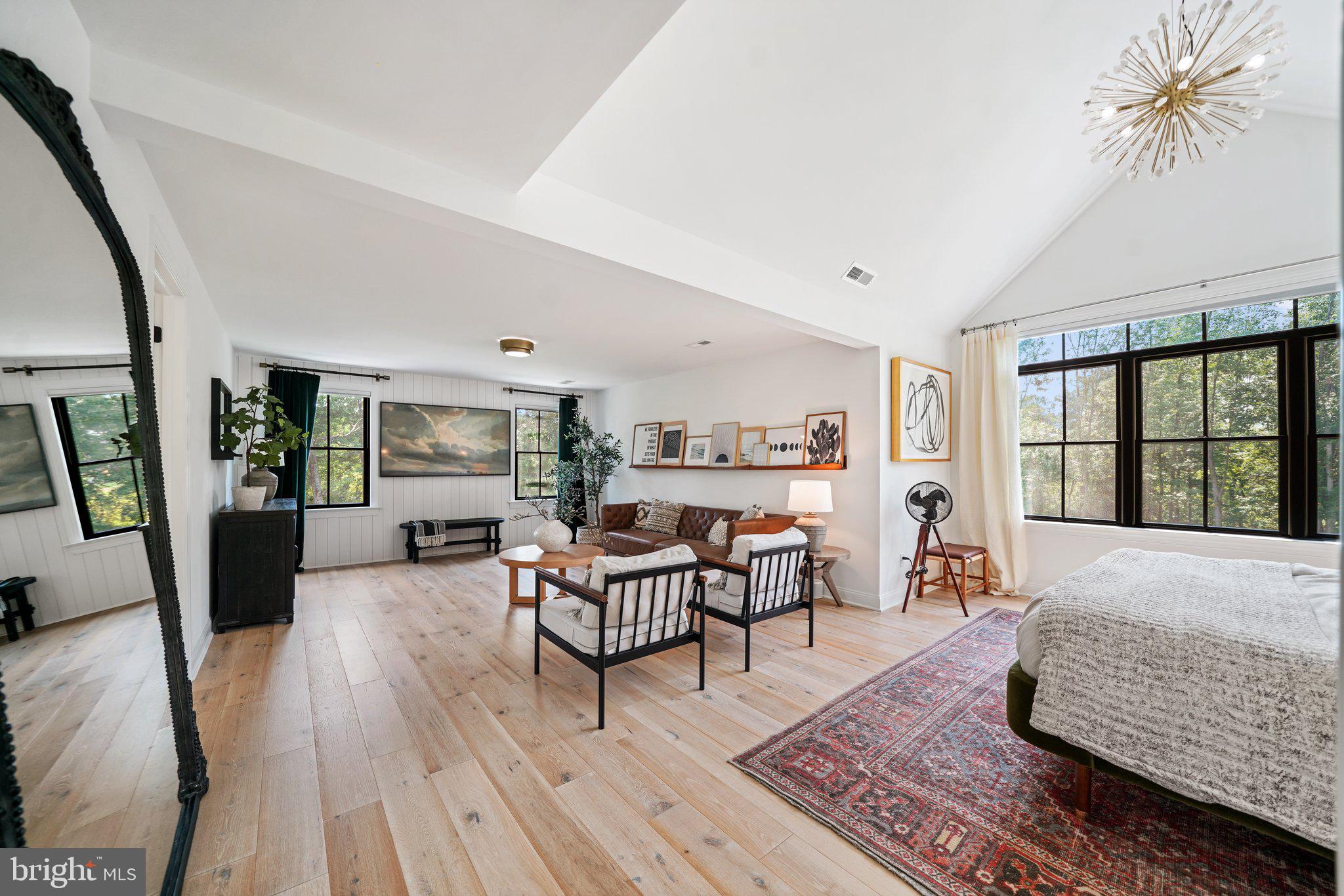 CARRIAGE RUN - Residential