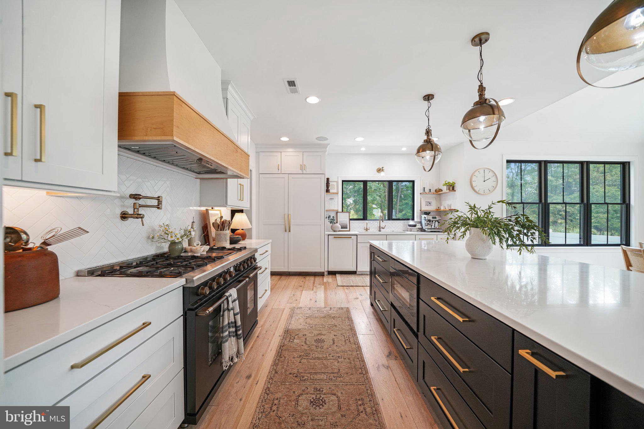 CARRIAGE RUN - Residential