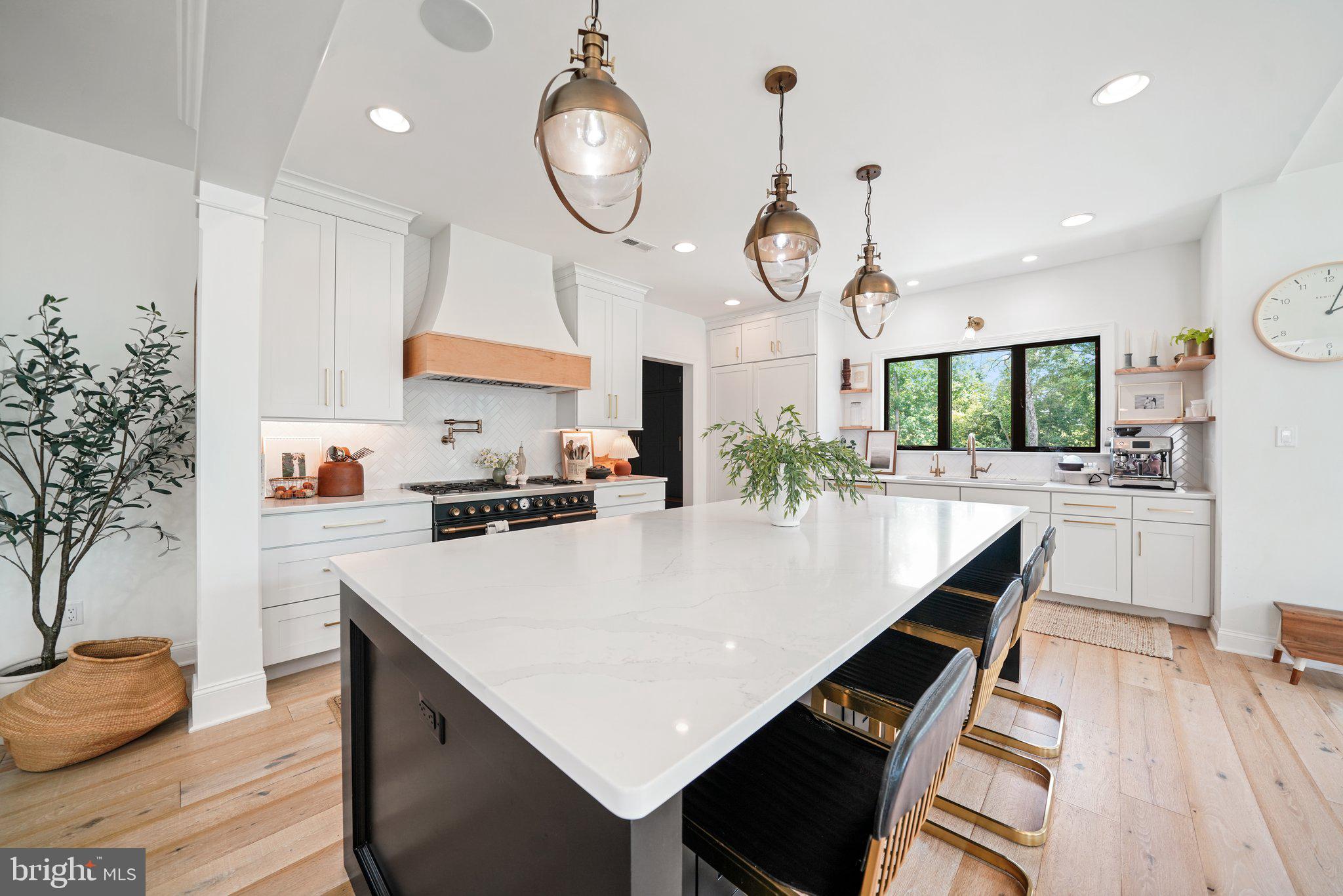 CARRIAGE RUN - Residential