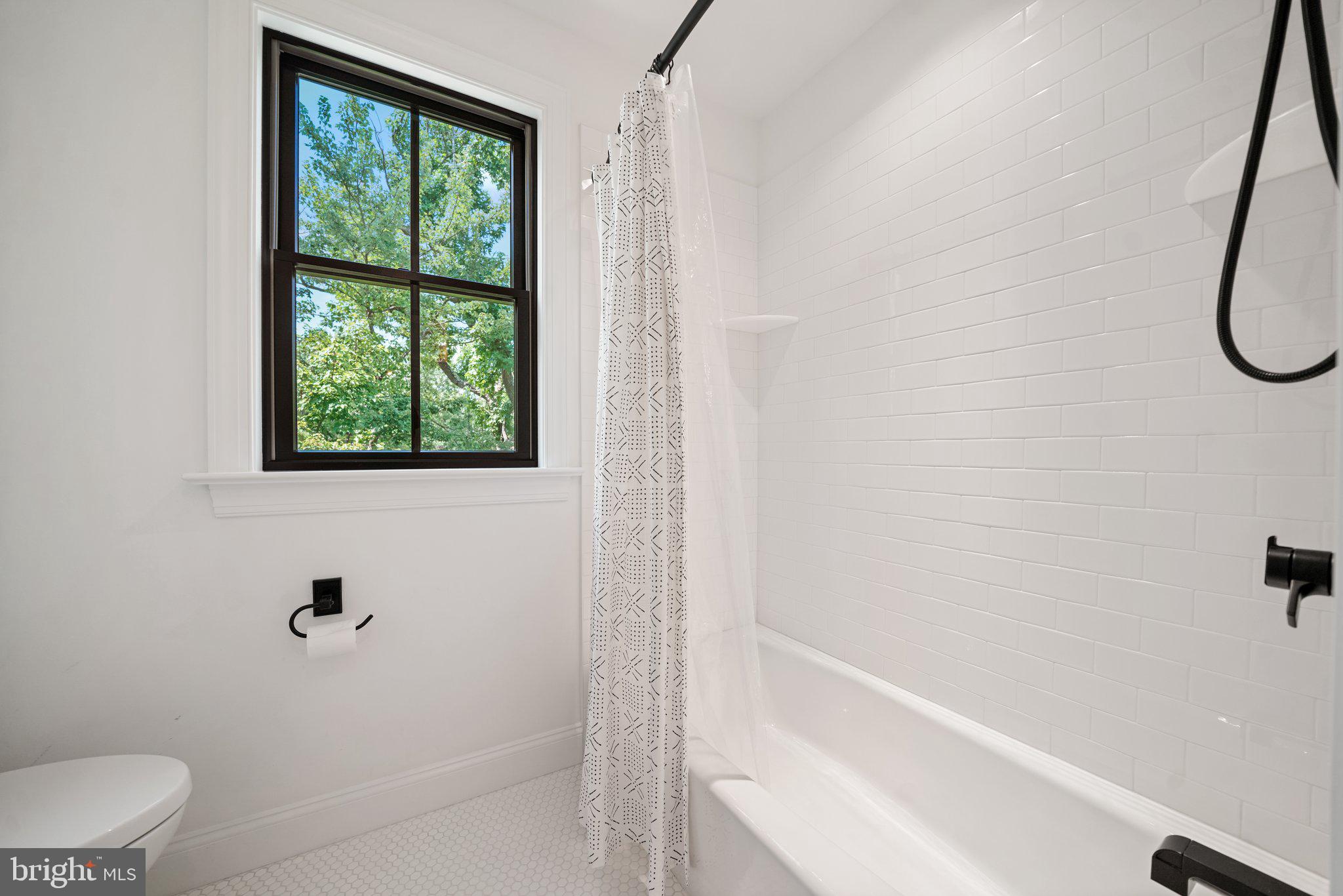 CARRIAGE RUN - Residential