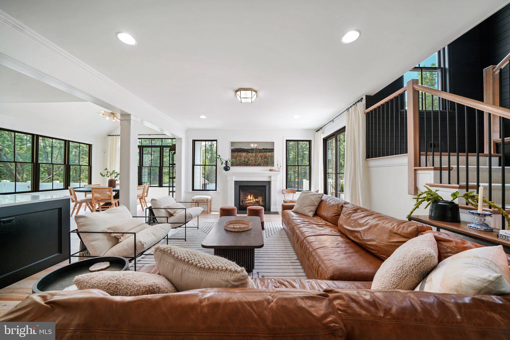 CARRIAGE RUN - Residential