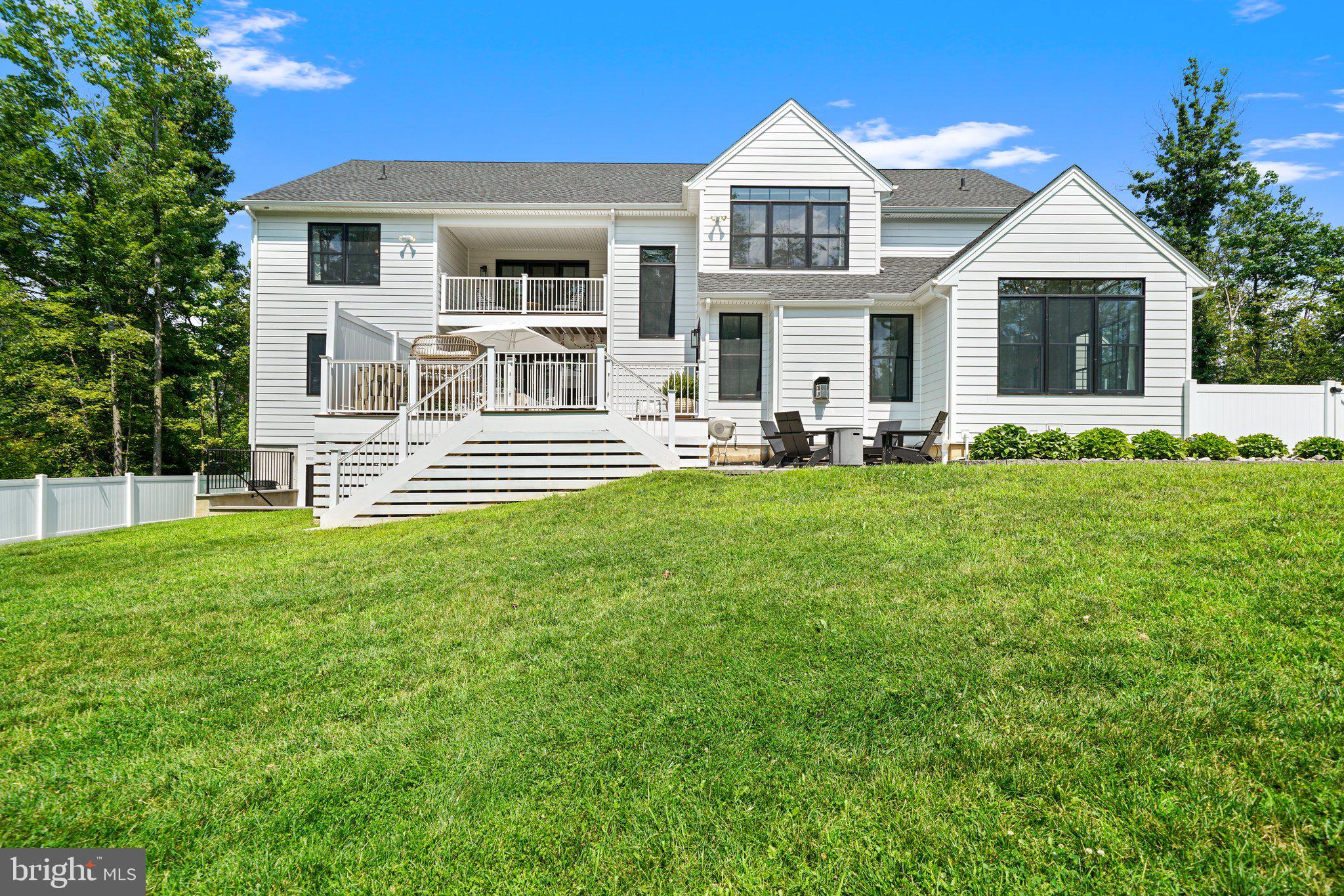 CARRIAGE RUN - Residential