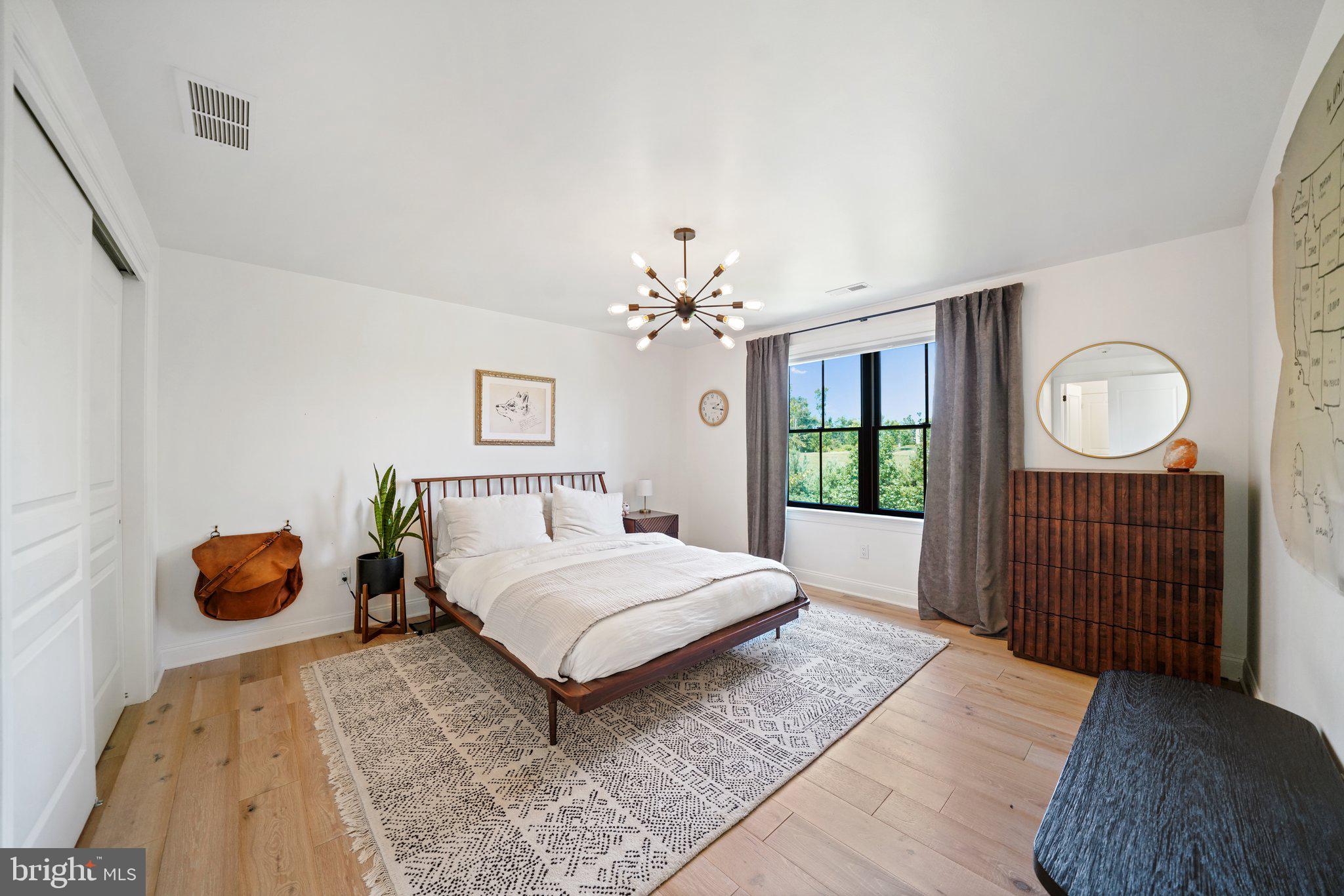 CARRIAGE RUN - Residential