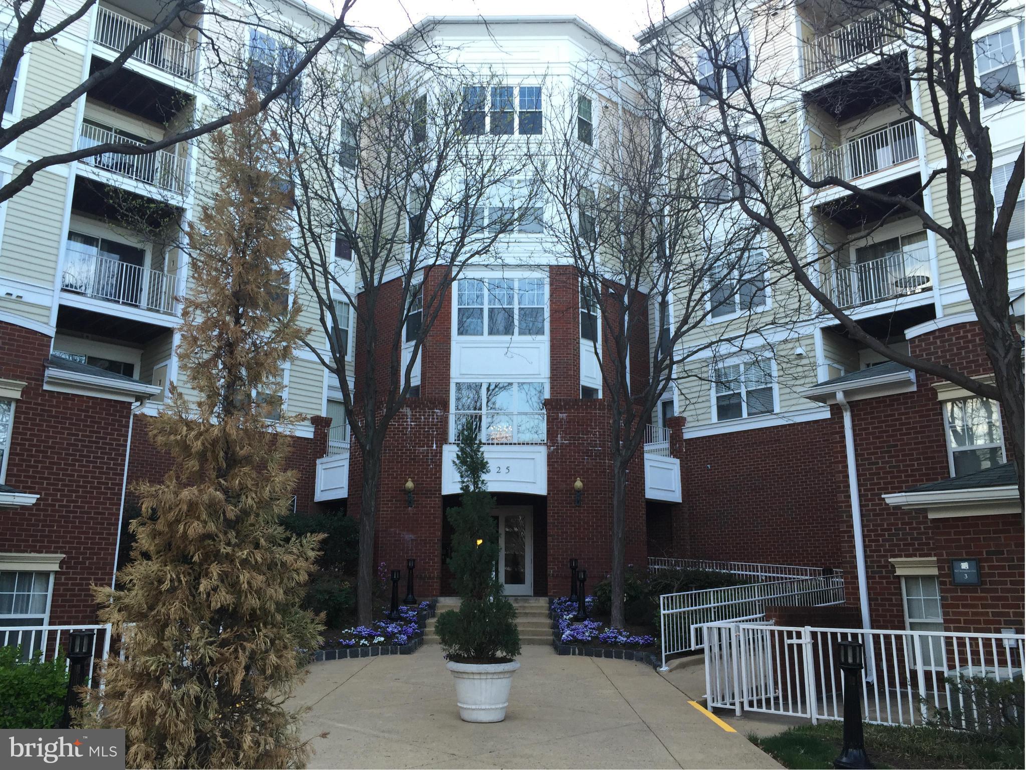 LILLIAN COURT AT TYSONS - Residential Lease