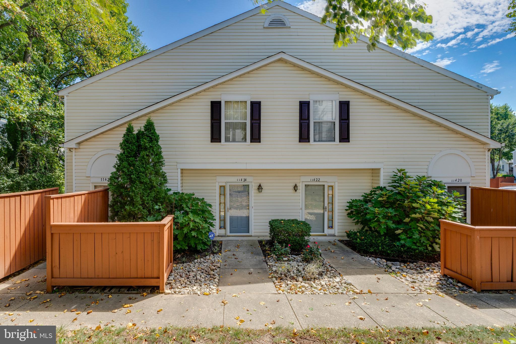 GLENSFORD CONDO - Residential Lease