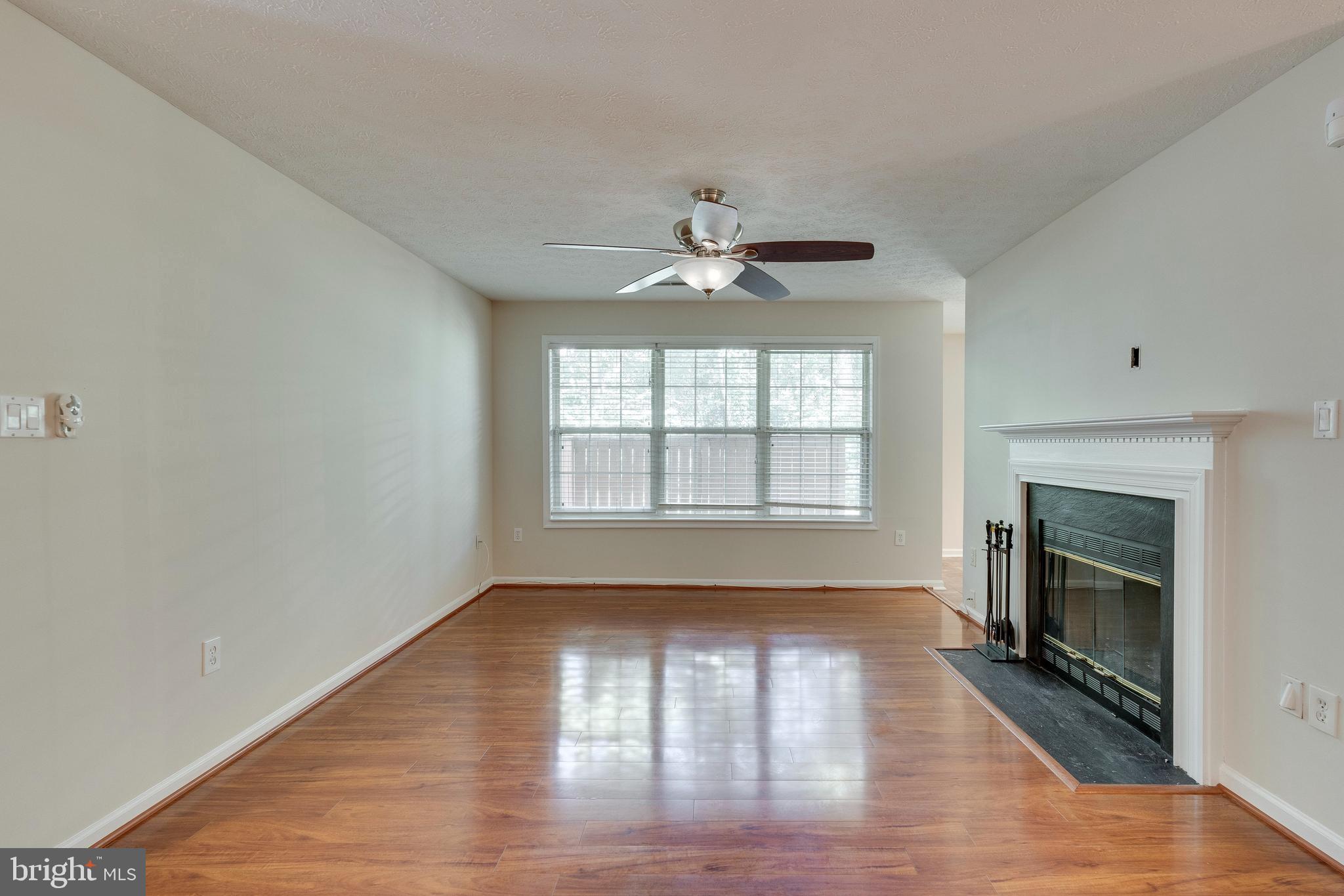 GLENSFORD CONDO - Residential Lease