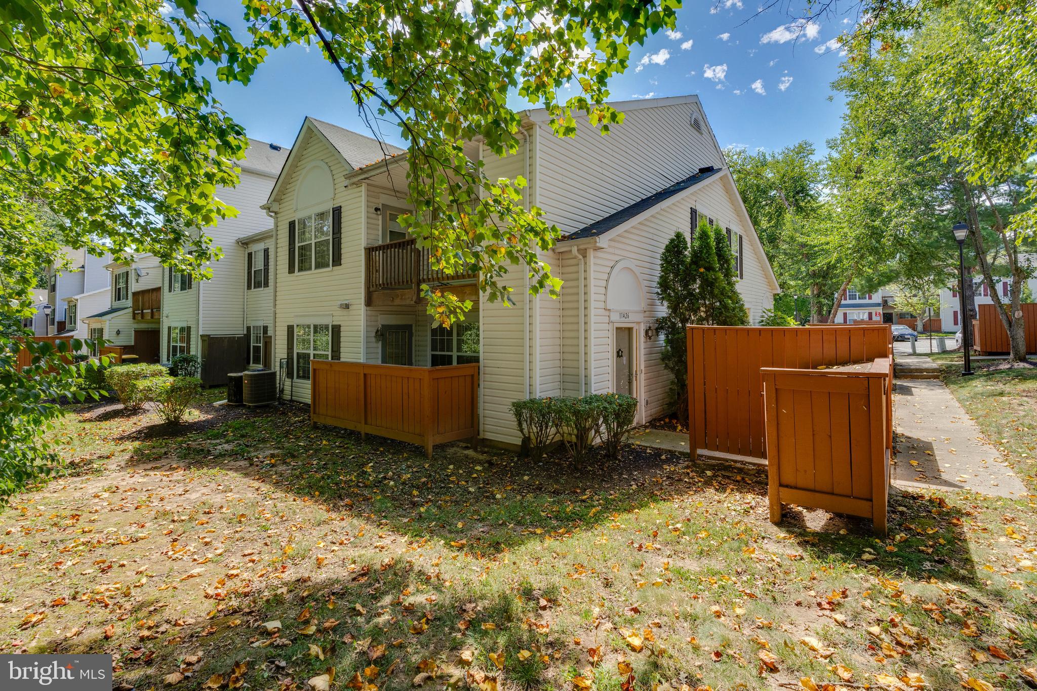 GLENSFORD CONDO - Residential Lease