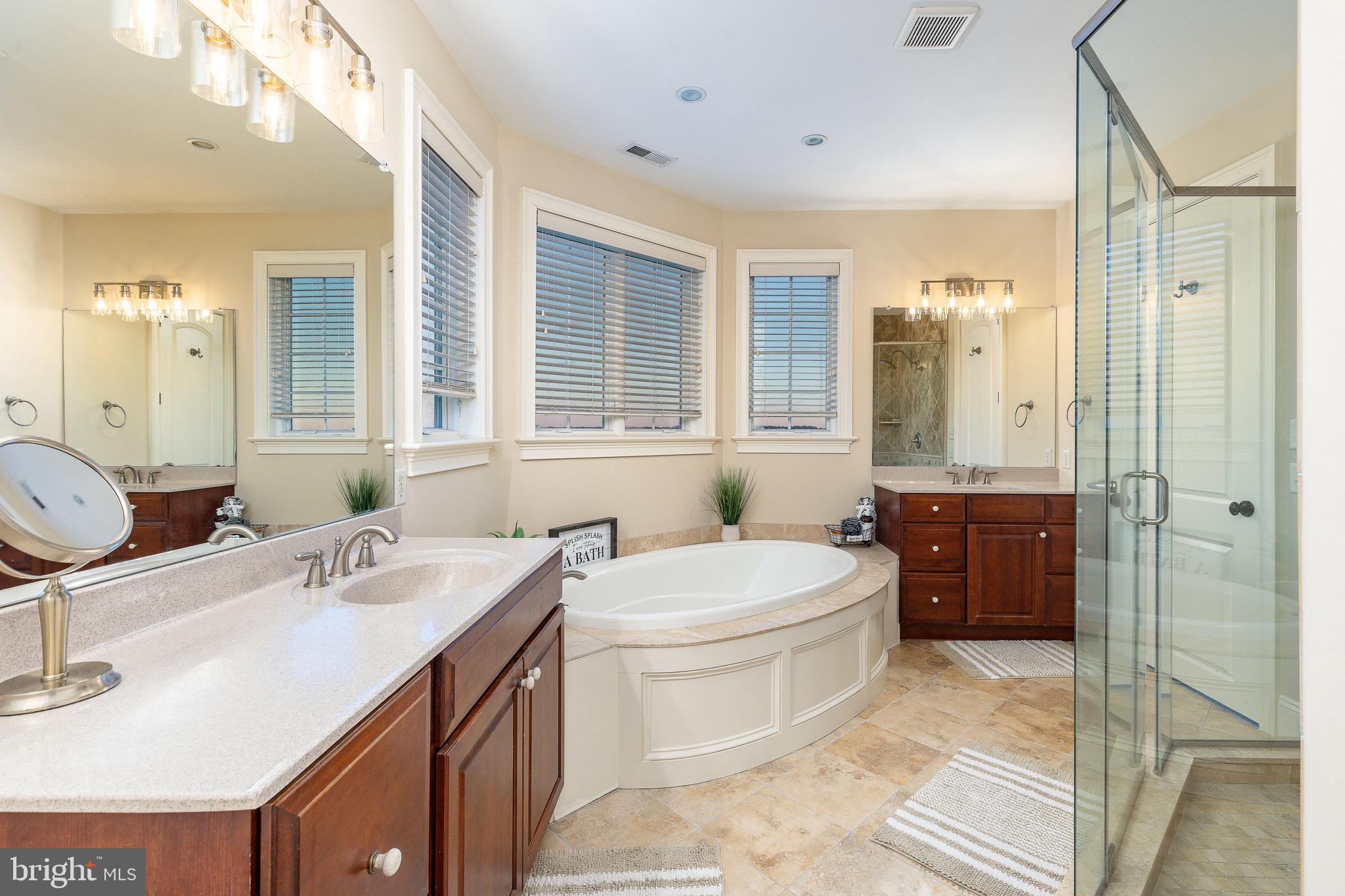 NON AVAILABLE - Residential