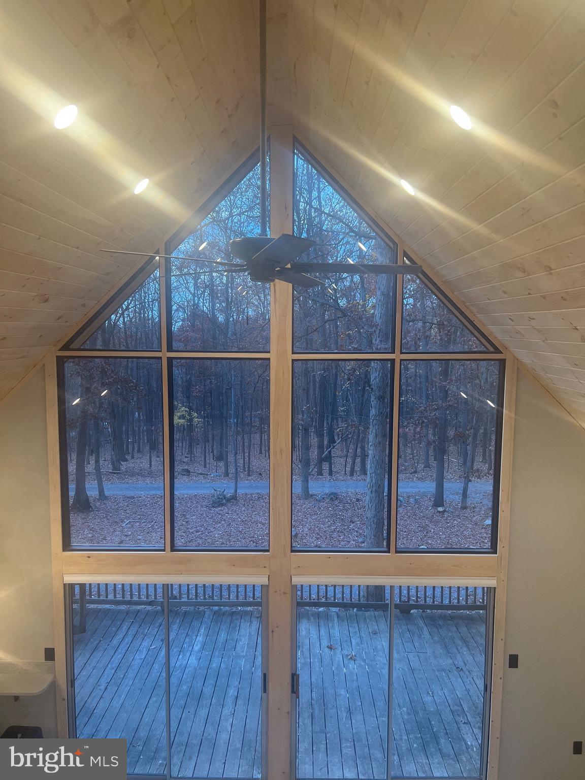 SHANNONDALE - Residential