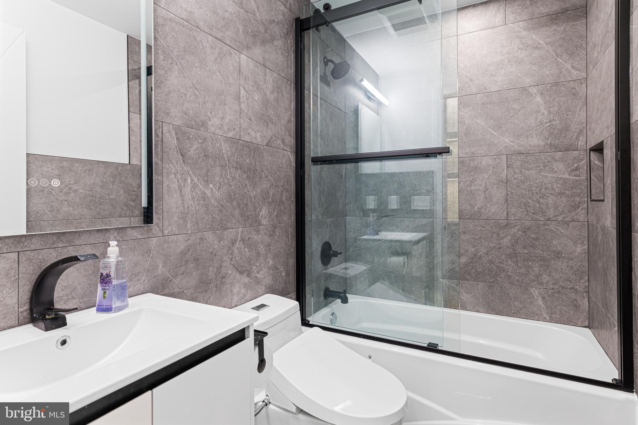 FISHTOWN - Residential