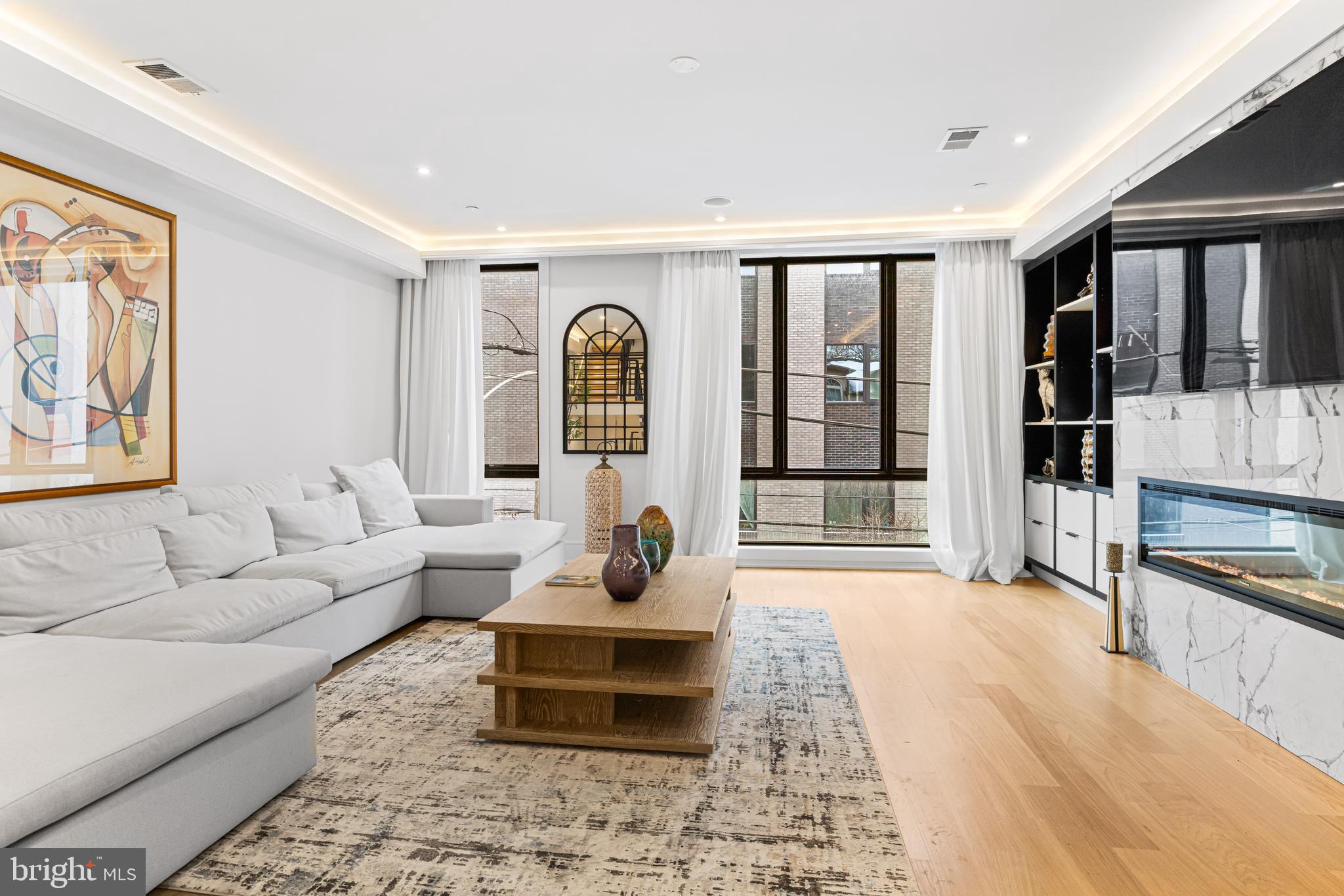 FISHTOWN - Residential