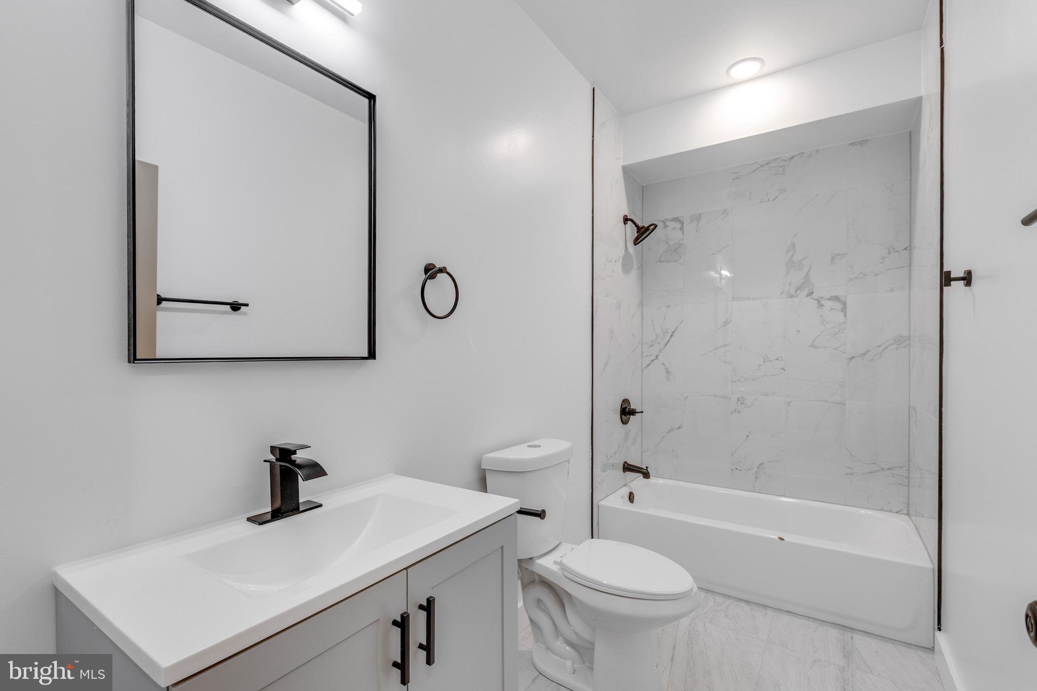 2502 N 10TH STREET 2