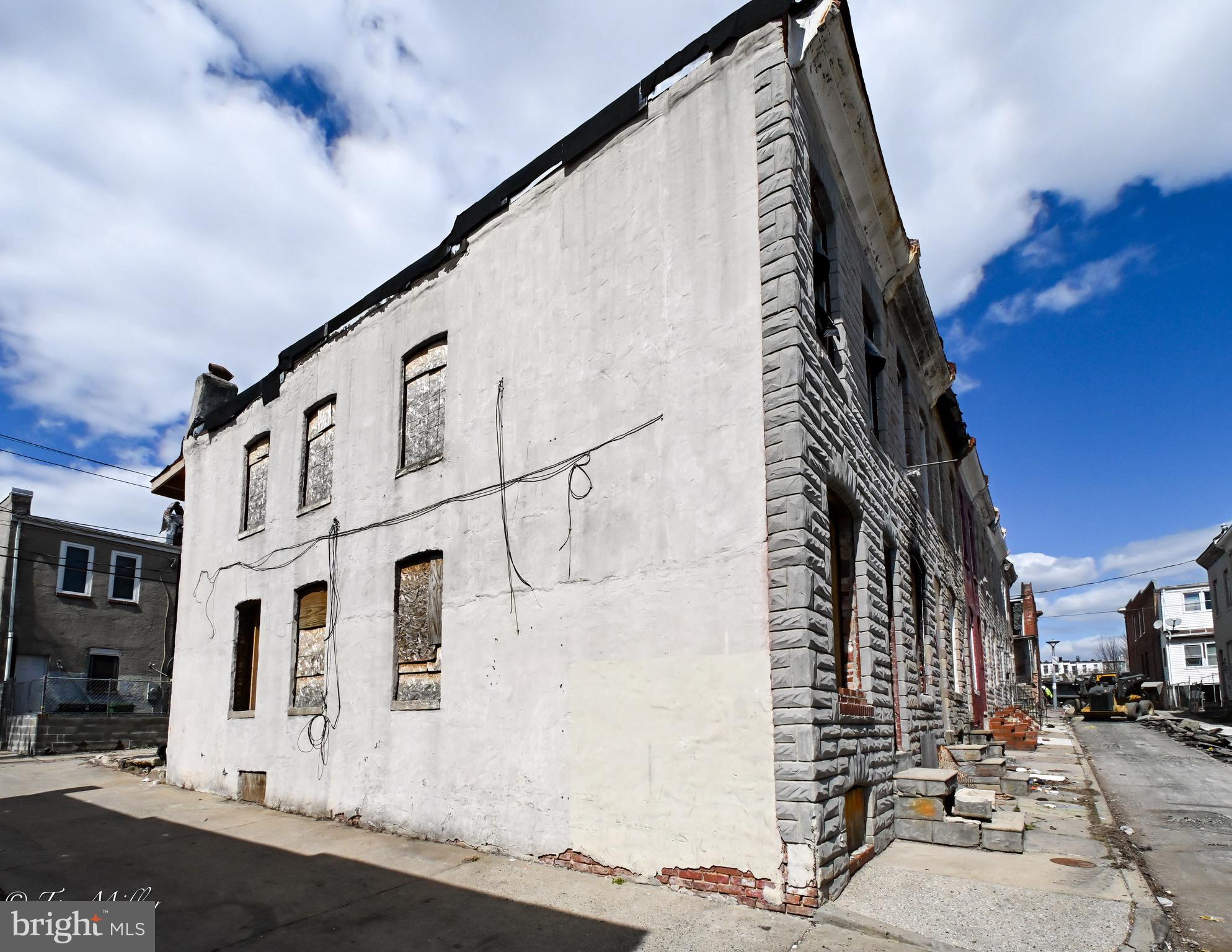 BROADWAY EAST - Residential