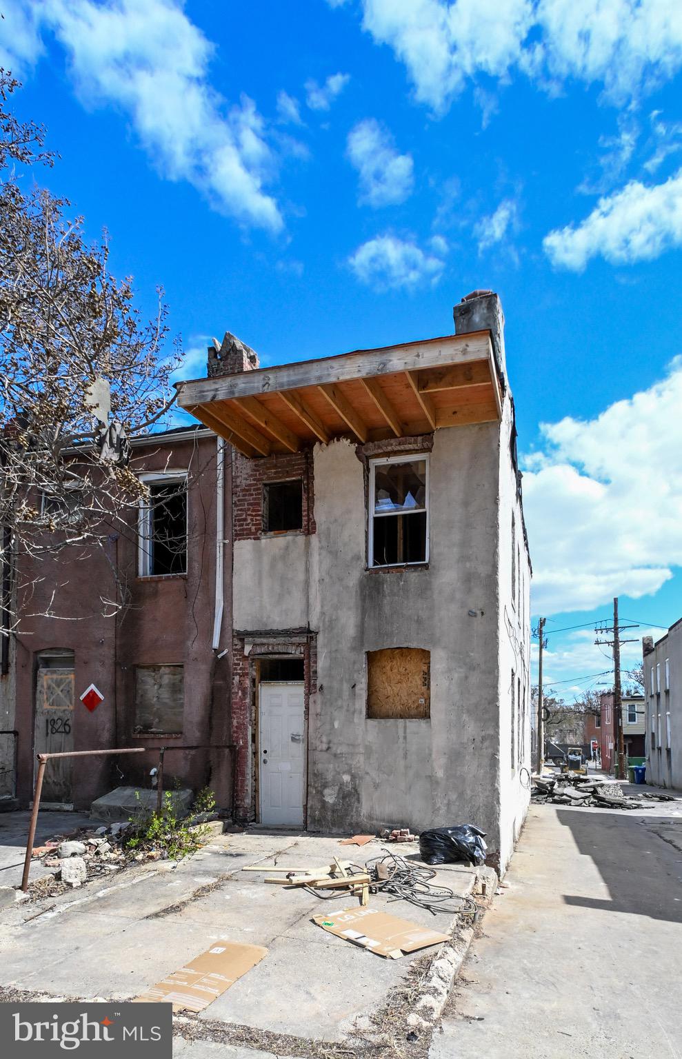 BROADWAY EAST - Residential