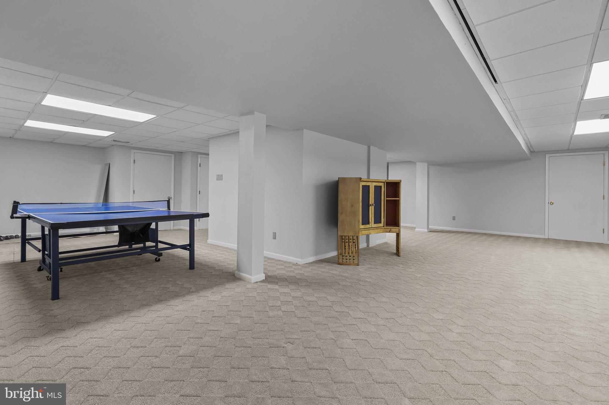 HILLS AT NORTHAMPT - Residential