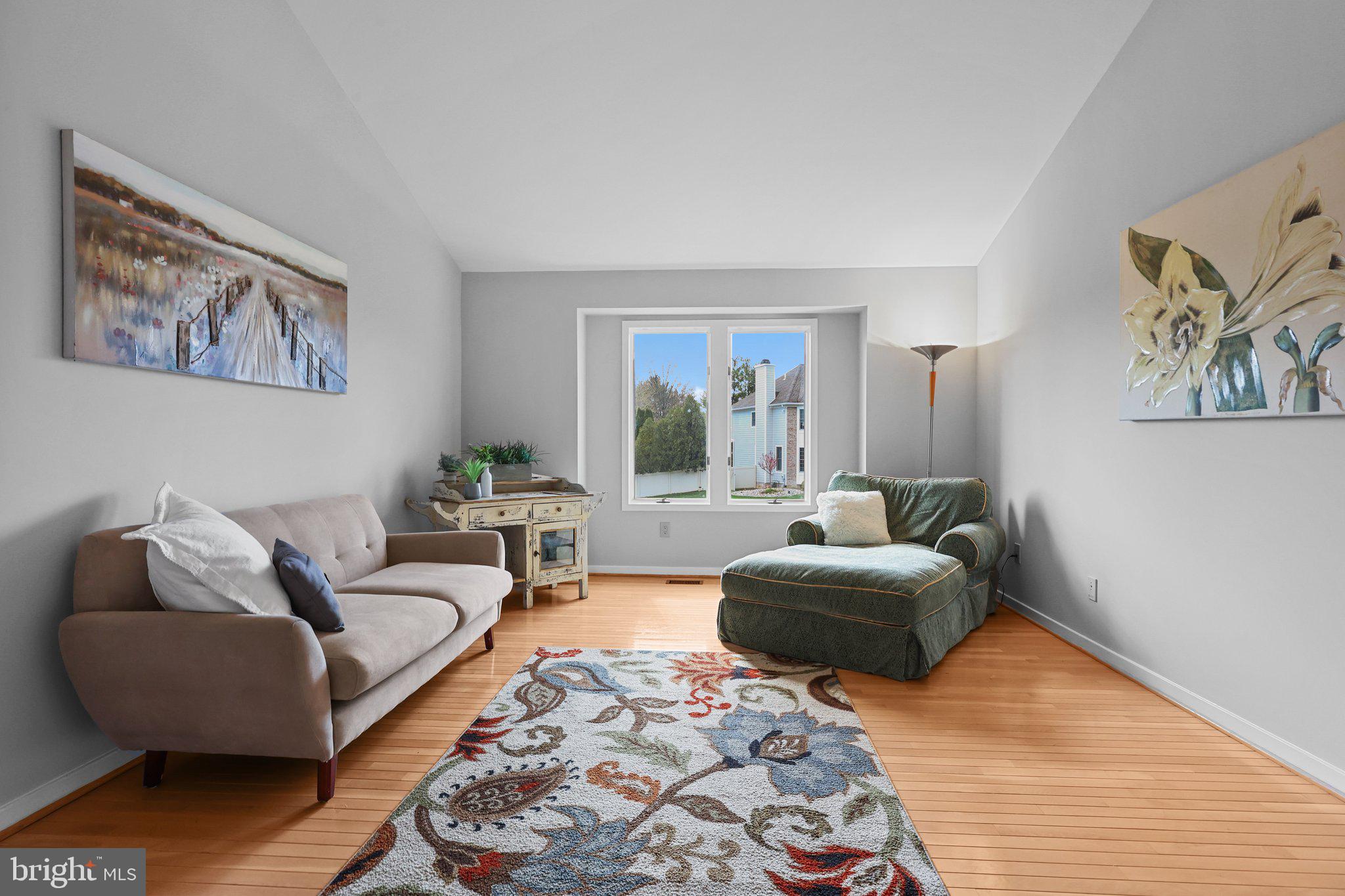 HILLS AT NORTHAMPT - Residential