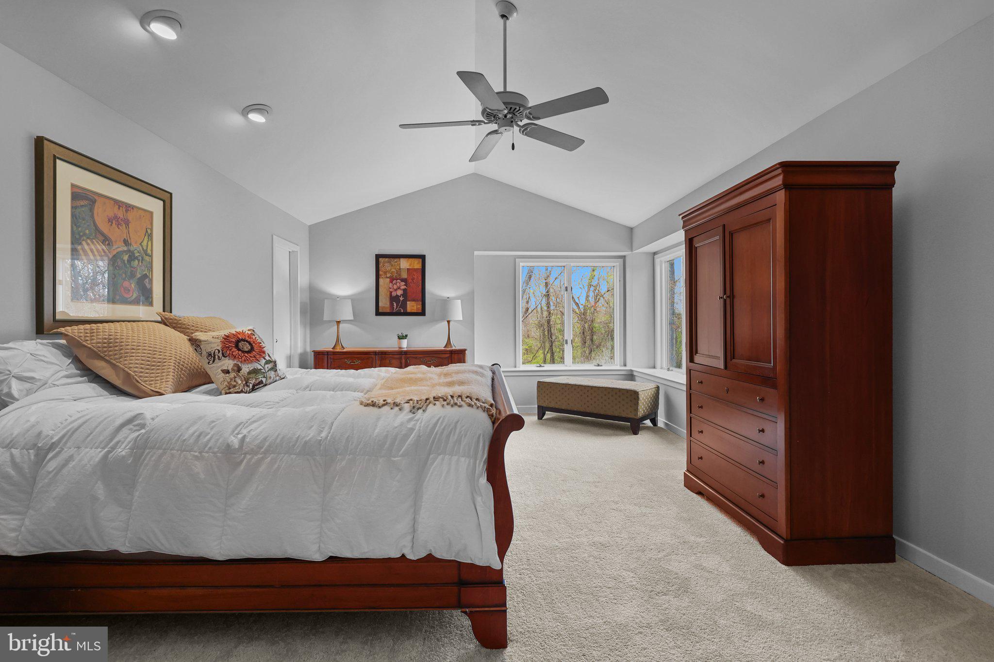 HILLS AT NORTHAMPT - Residential