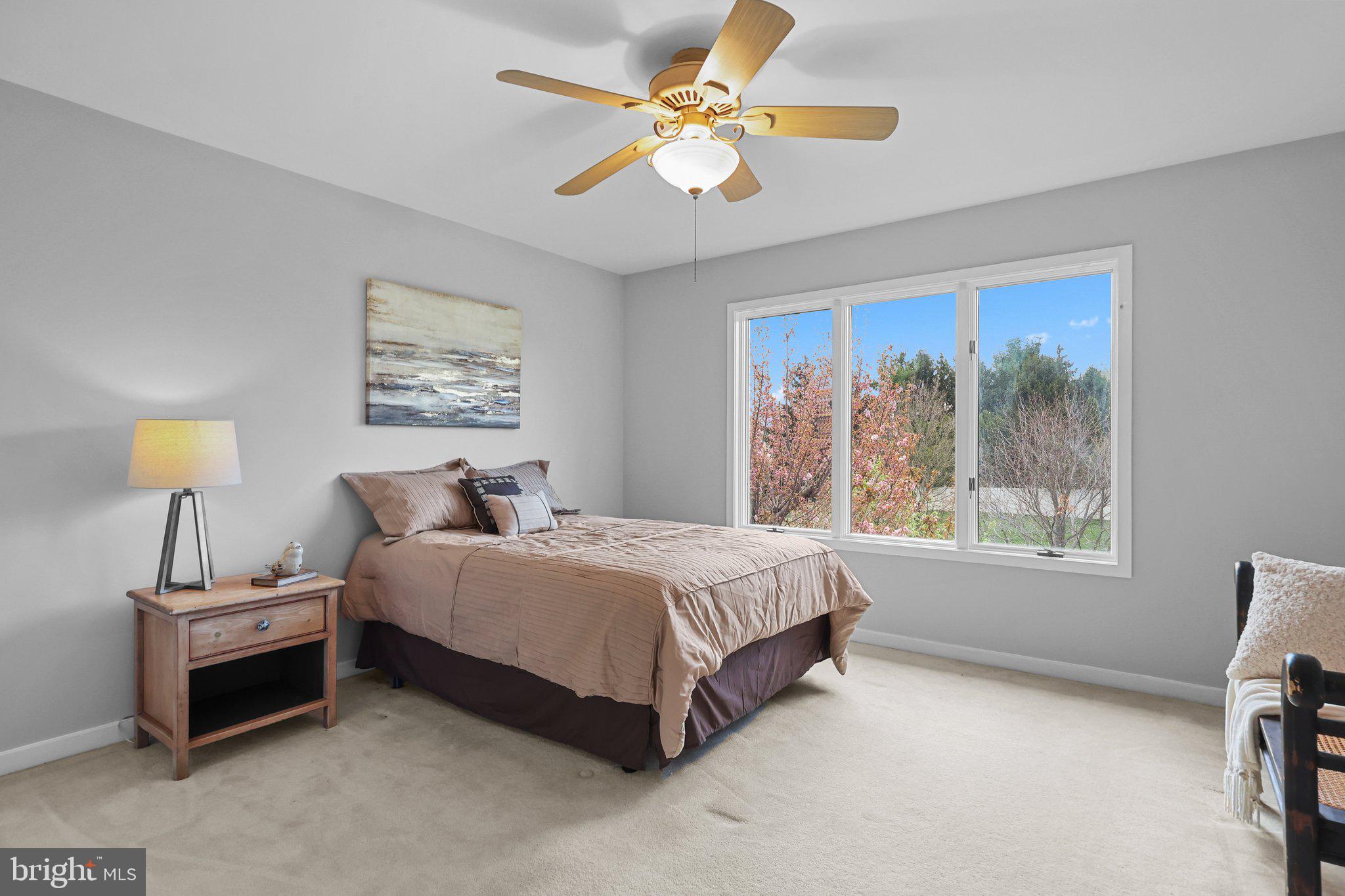 HILLS AT NORTHAMPT - Residential