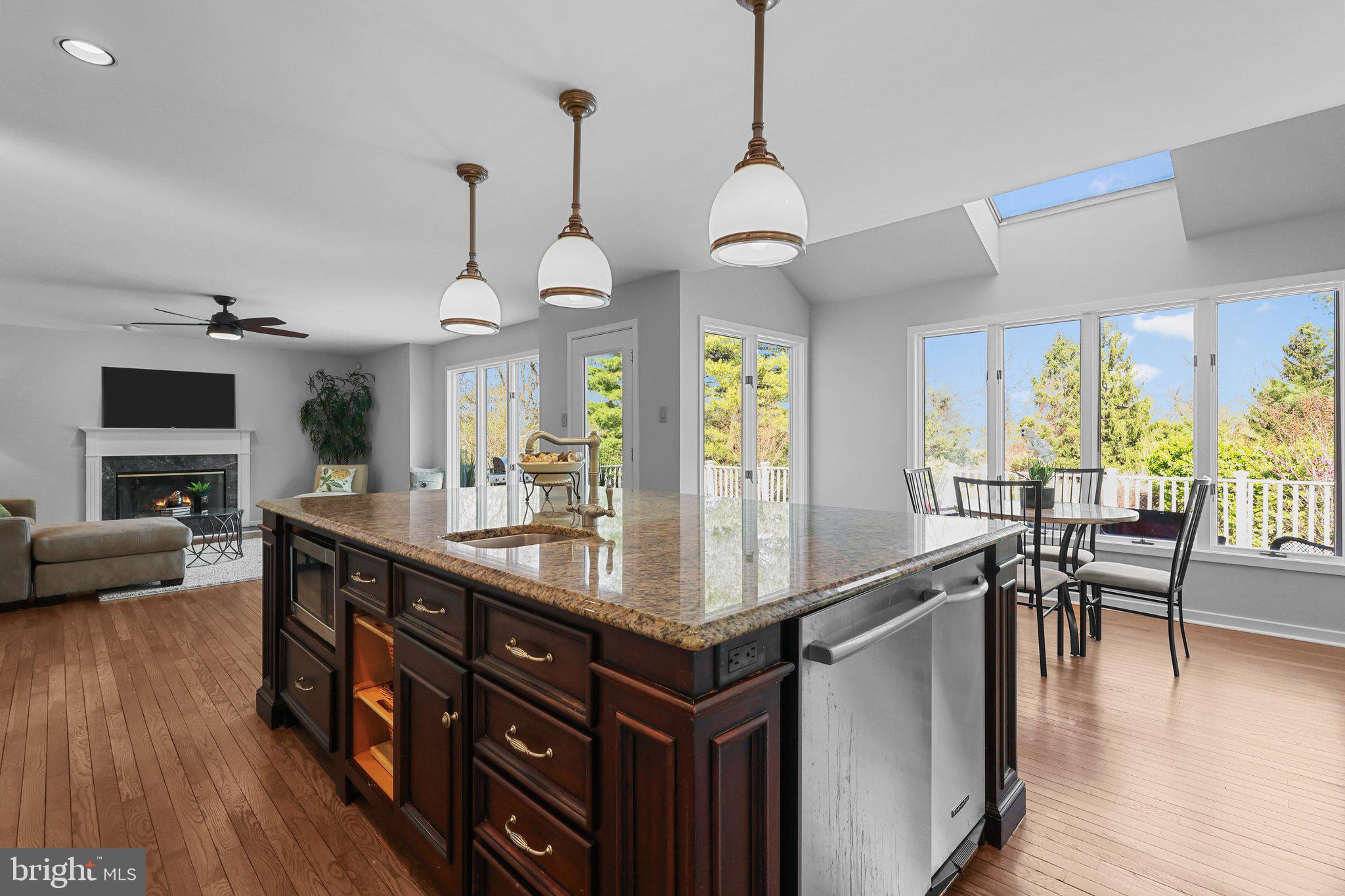 HILLS AT NORTHAMPT - Residential