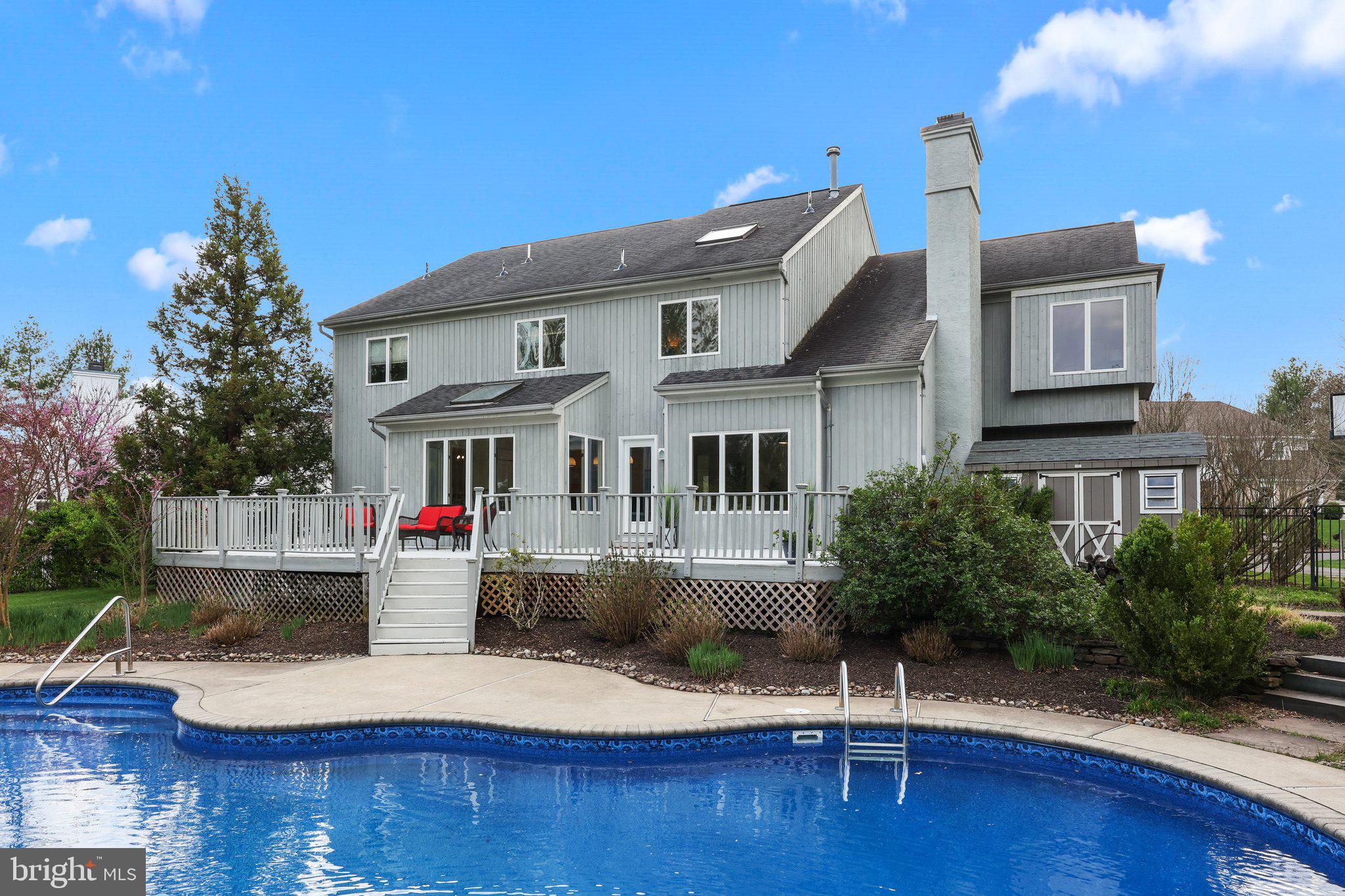 HILLS AT NORTHAMPT - Residential