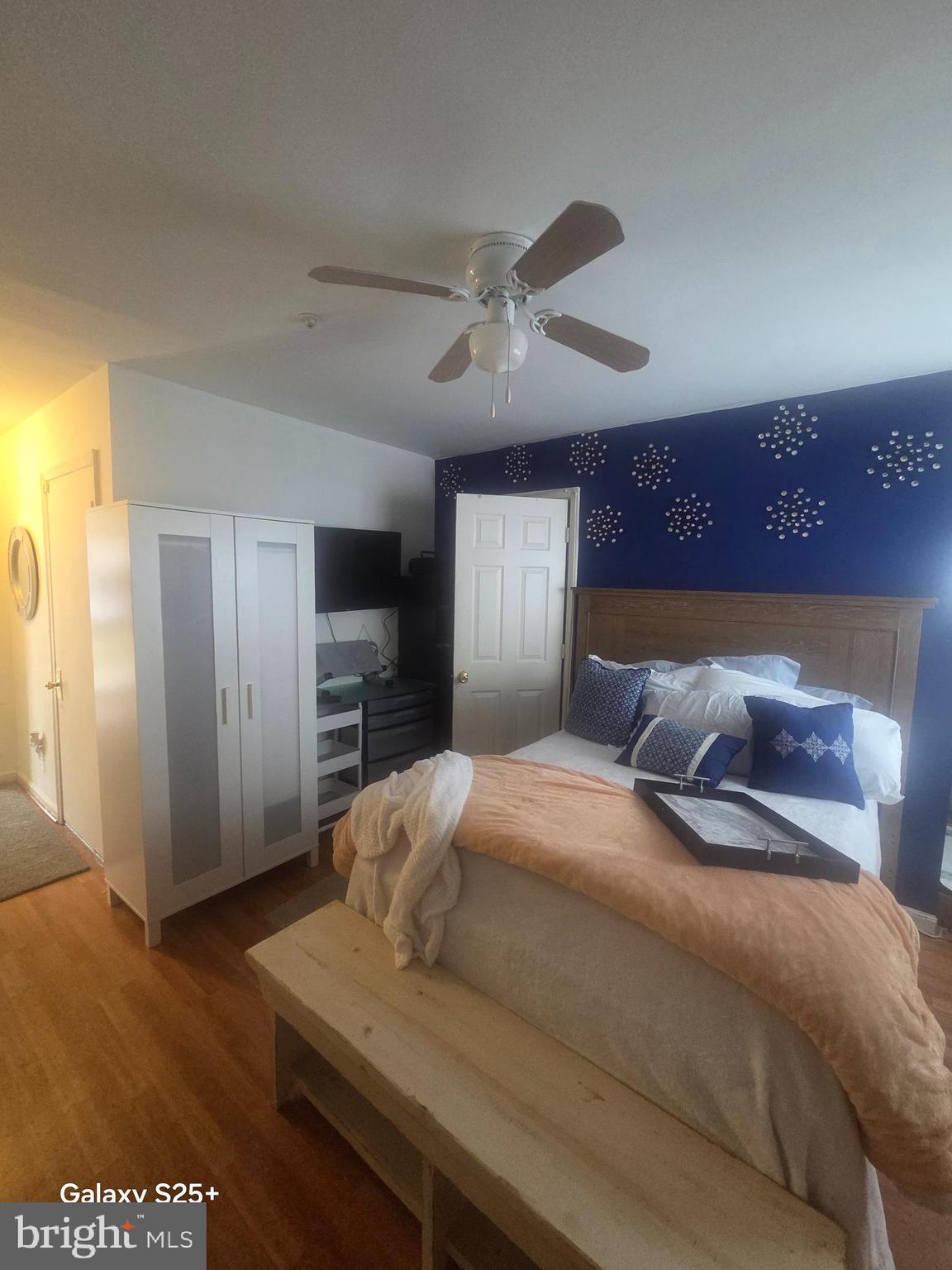 THE WOODLANDS - Residential Lease